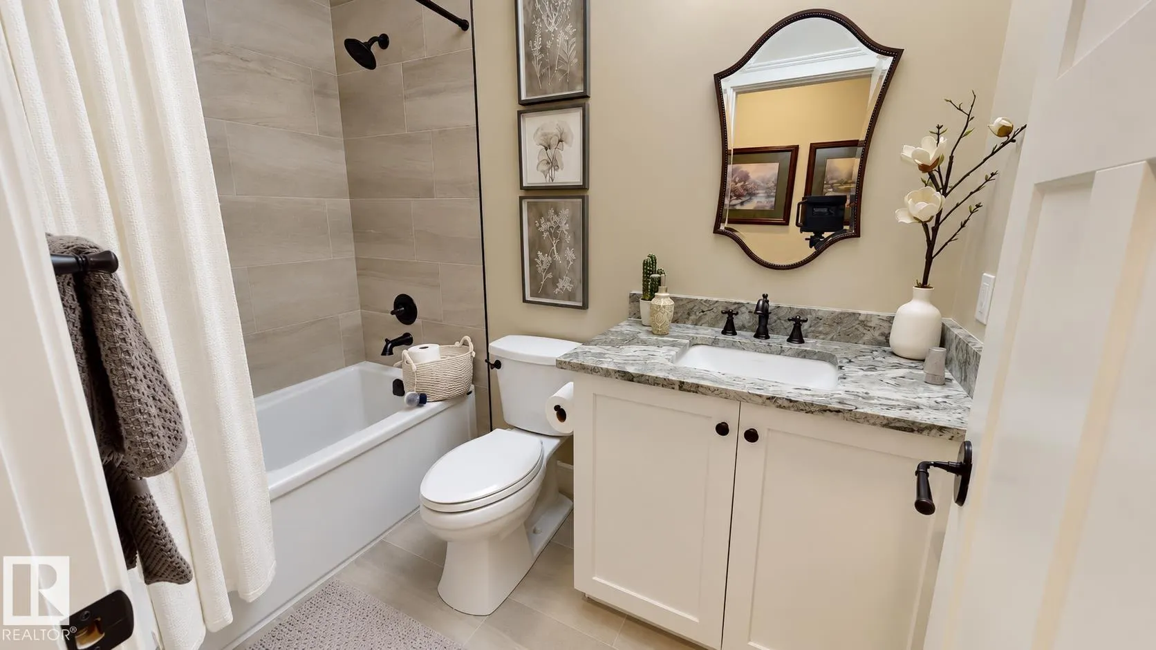 30 51025 Range Road 222