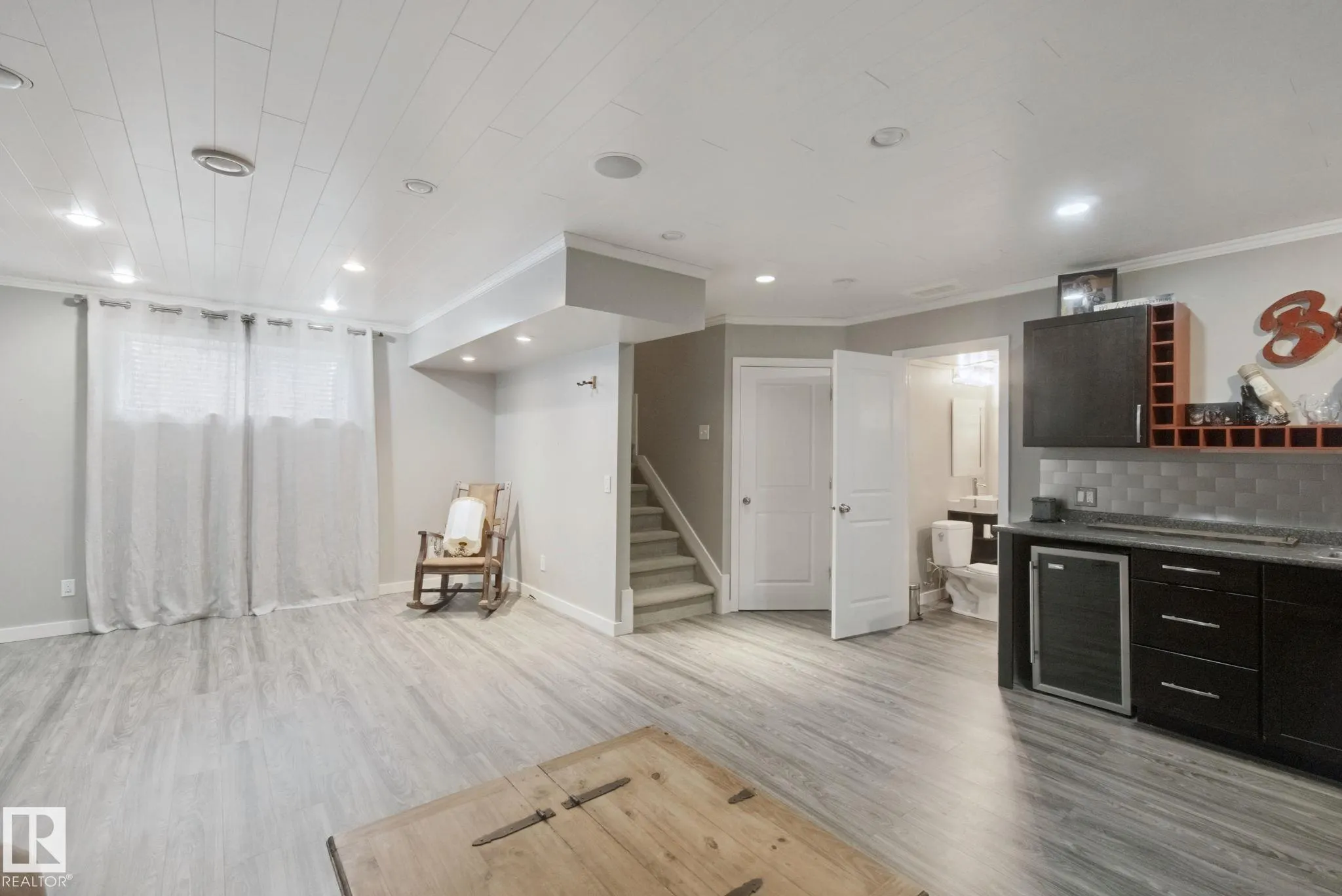 130 CATALINA Court