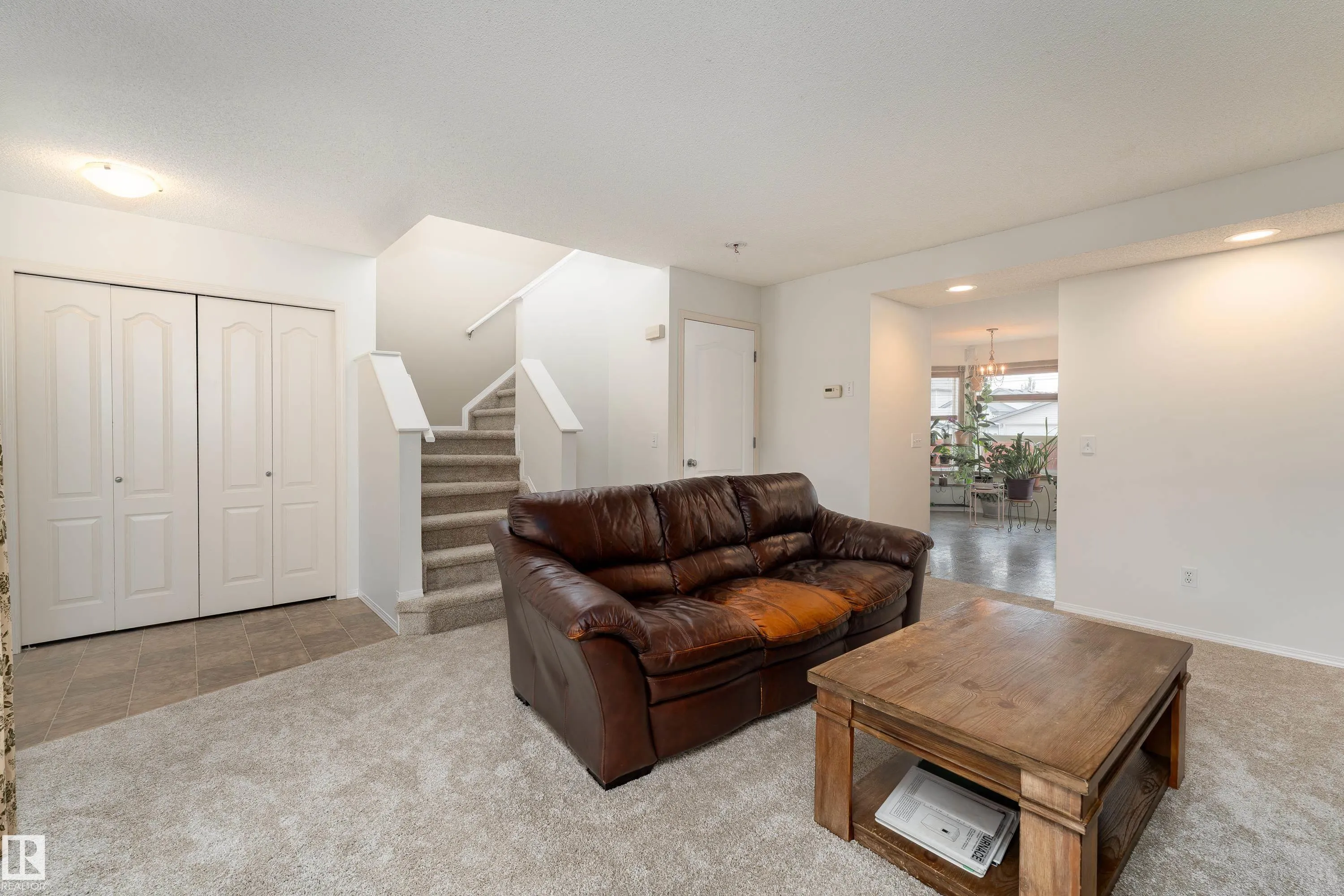 547 SONGHURST Way