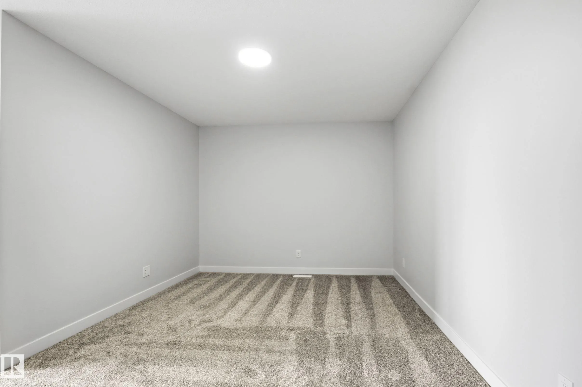 2372 MUCKLEPLUM Way