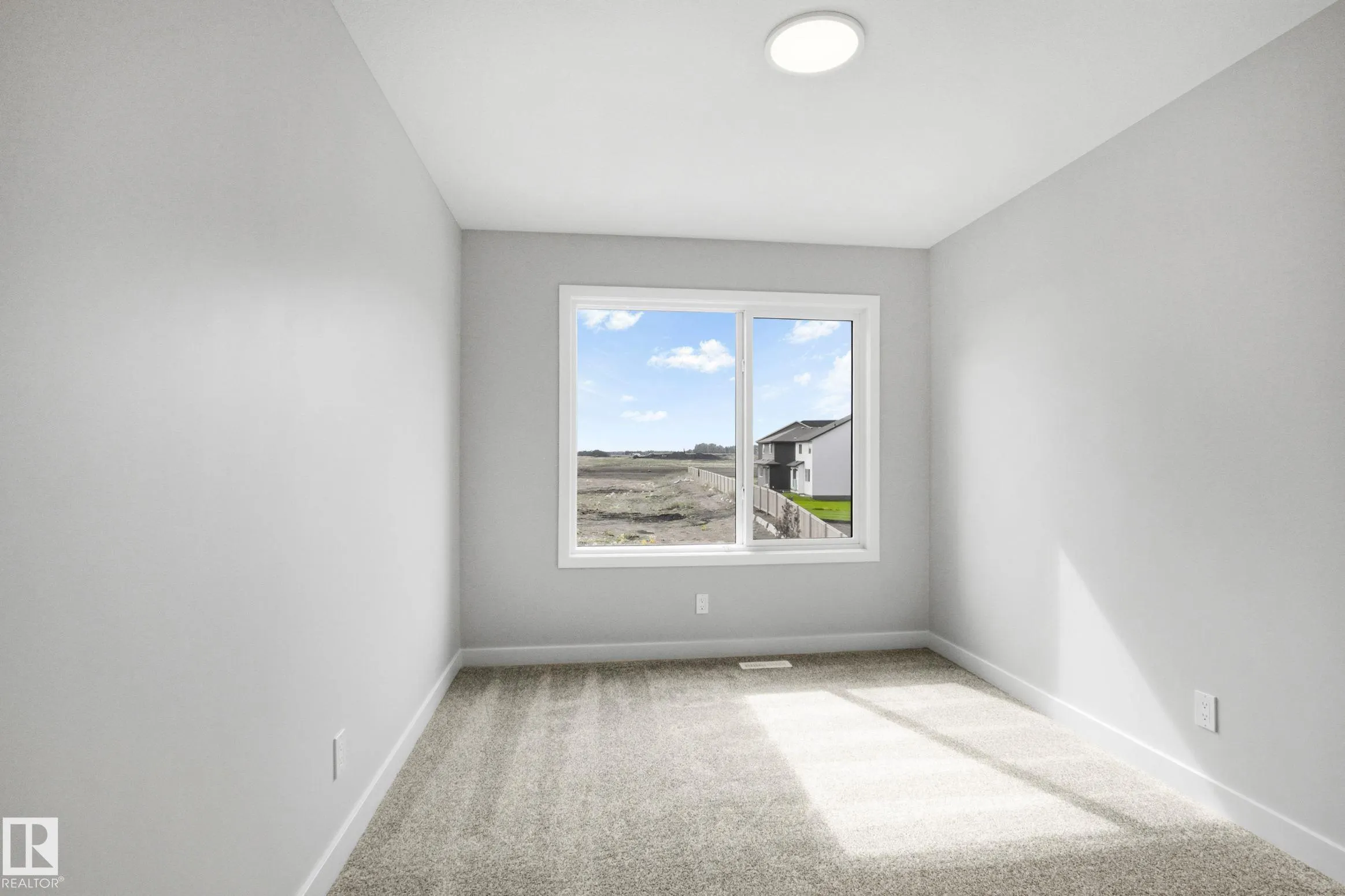 2372 MUCKLEPLUM Way