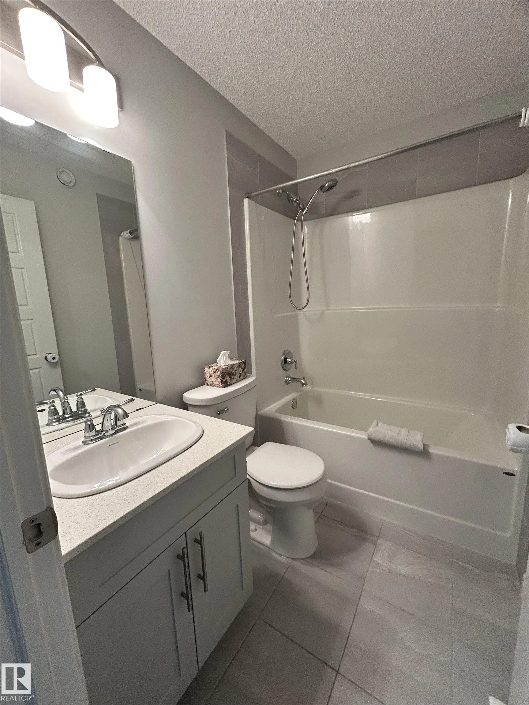 104 Juneau Way