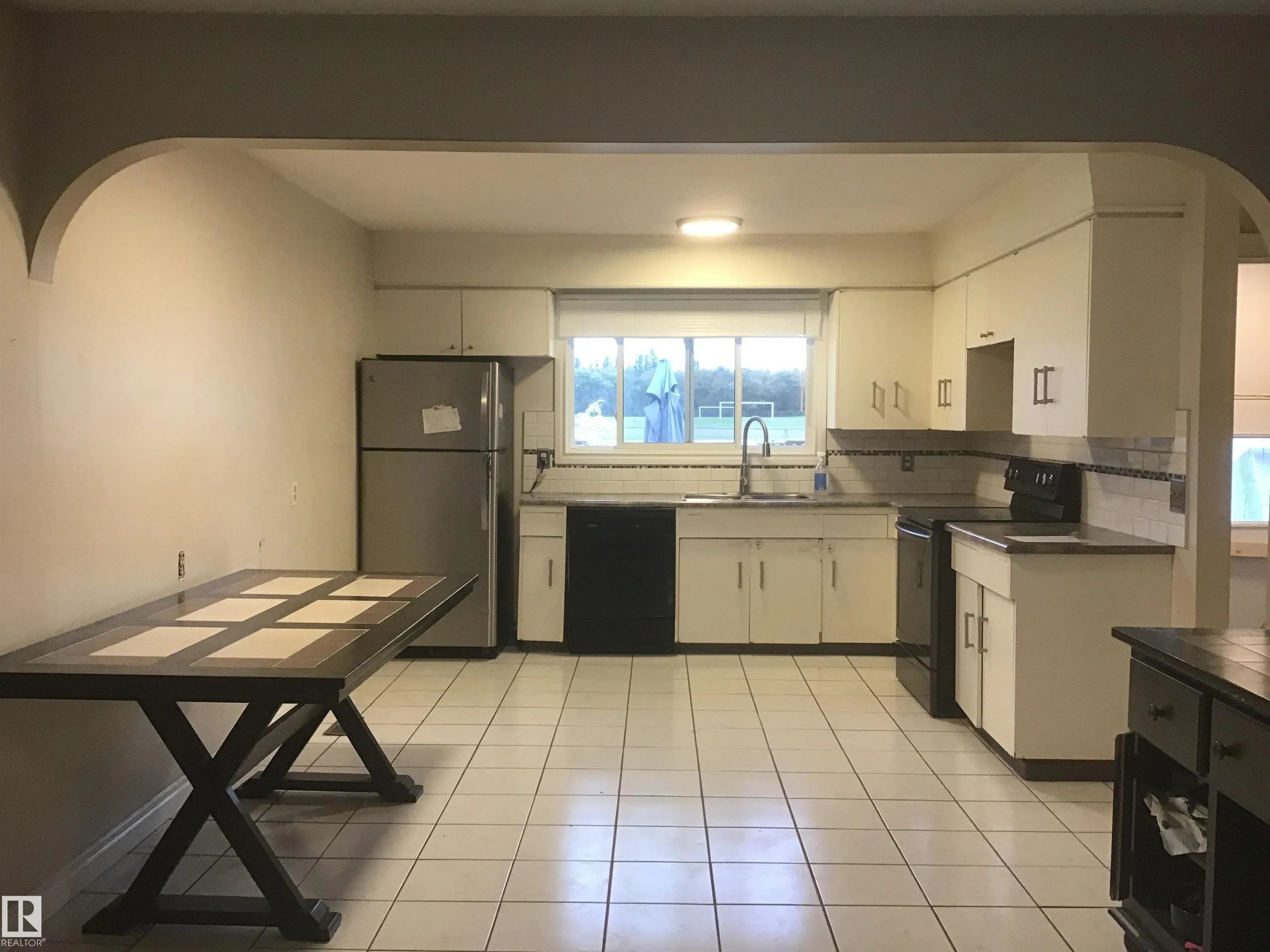 34 WOODHAVEN Drive