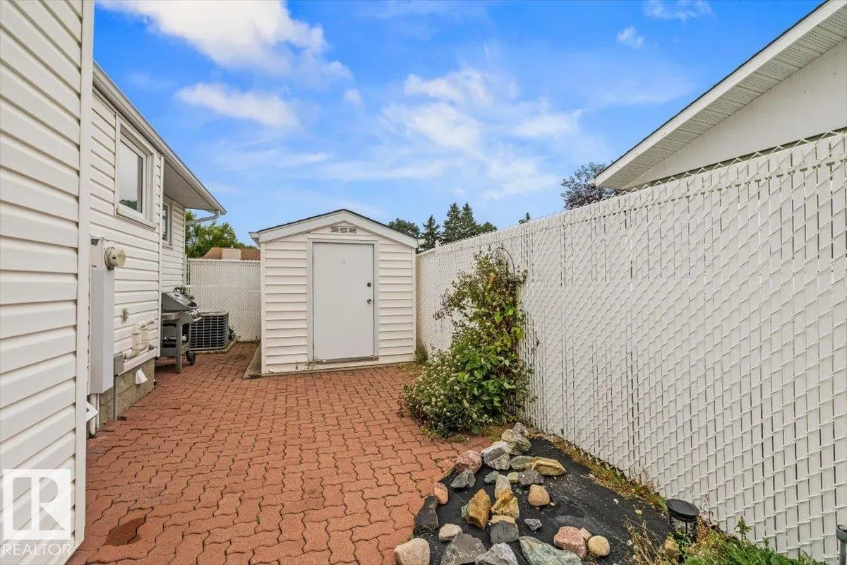 83 GALLOWAY Drive