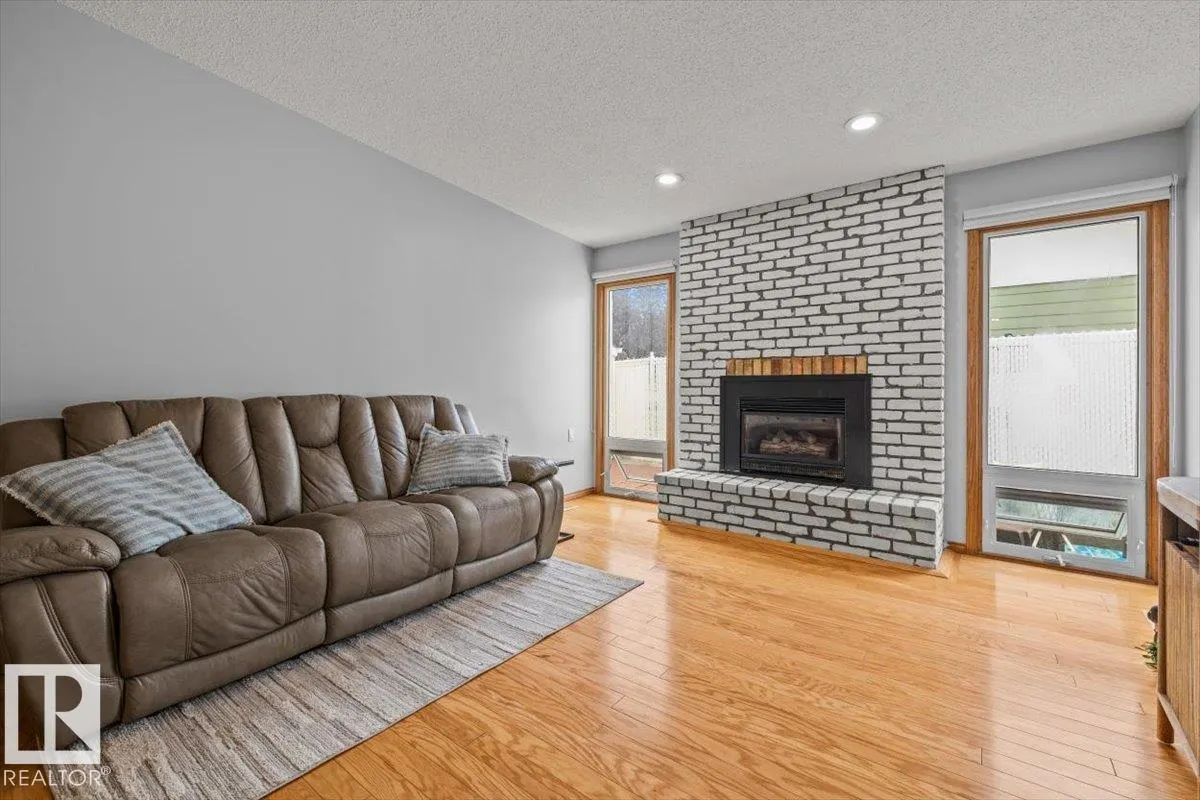 83 GALLOWAY Drive