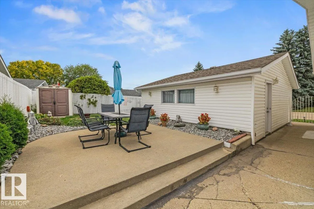 83 GALLOWAY Drive