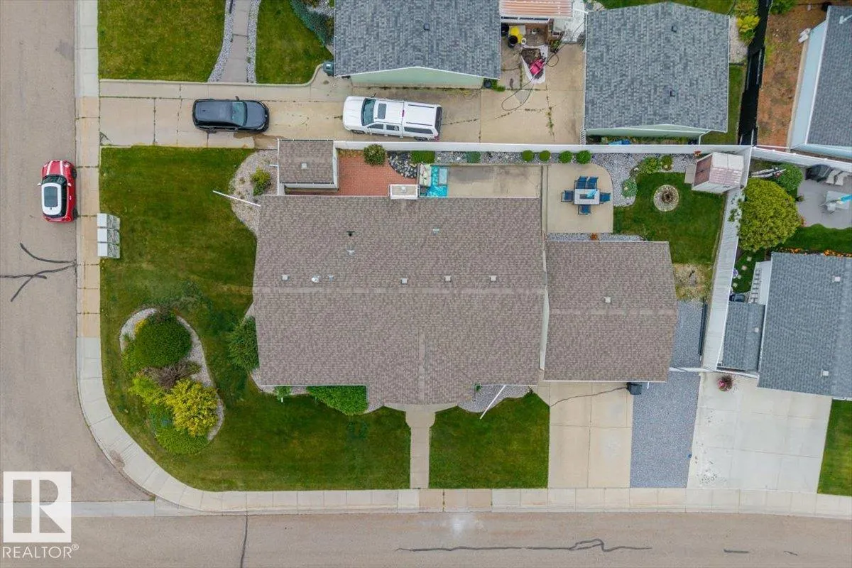 83 GALLOWAY Drive