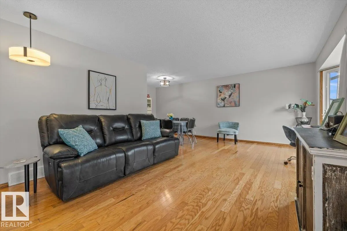 83 GALLOWAY Drive