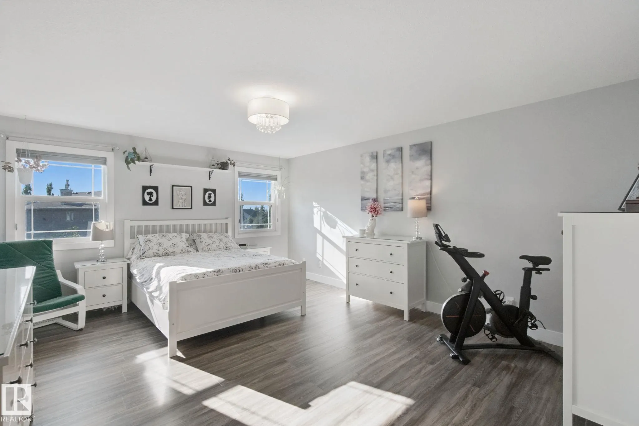 129 RIDEAU Crescent