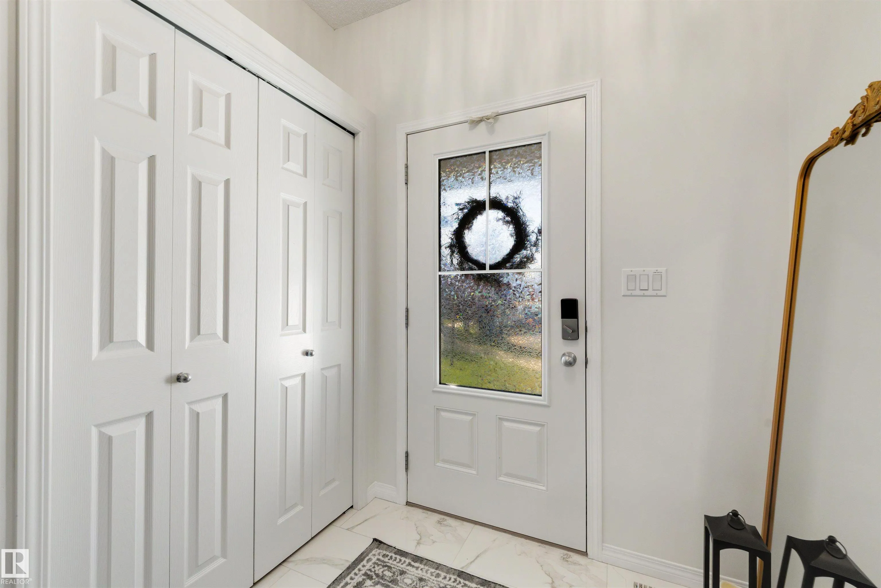 3231 CHERRY Crescent