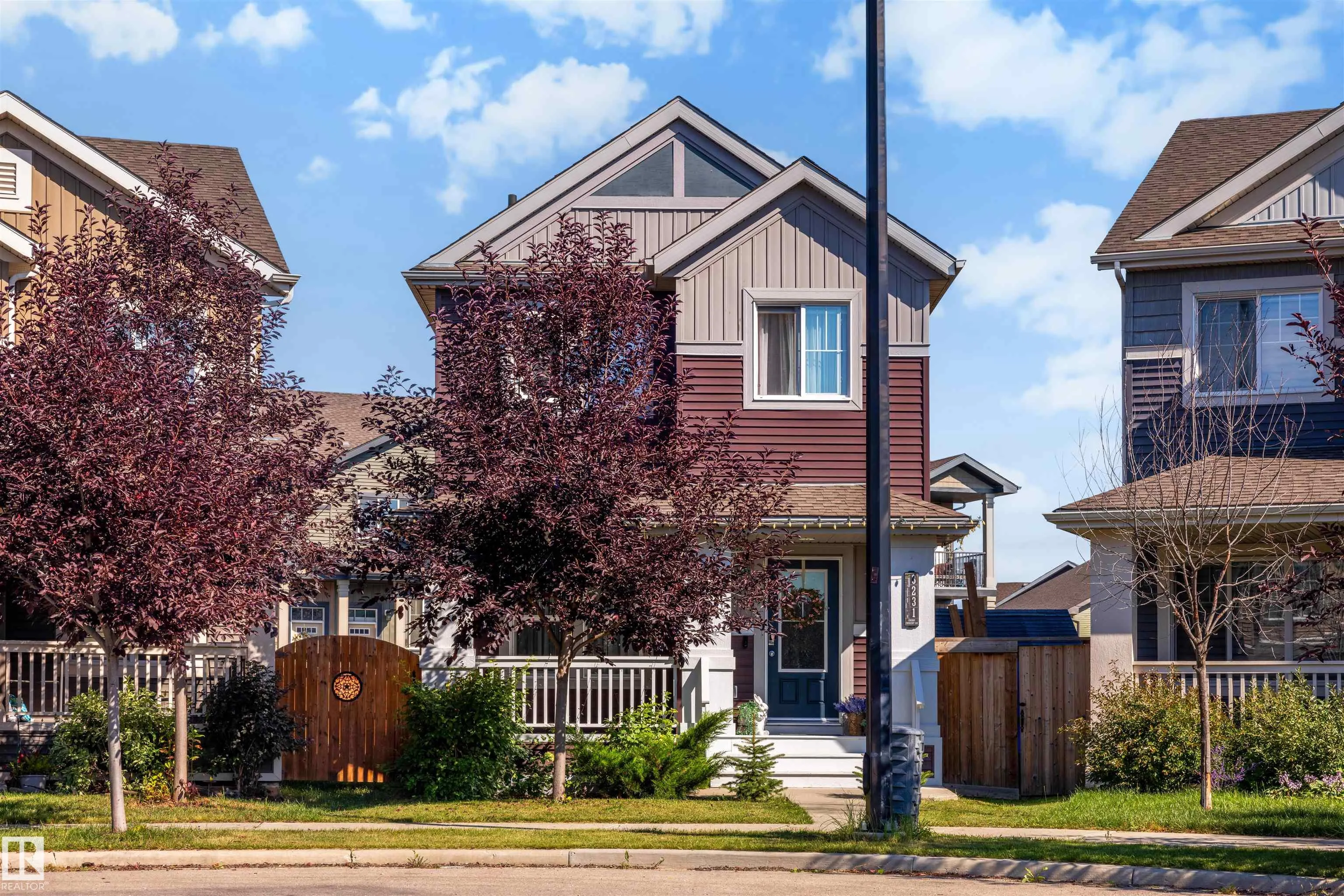 3231 CHERRY Crescent