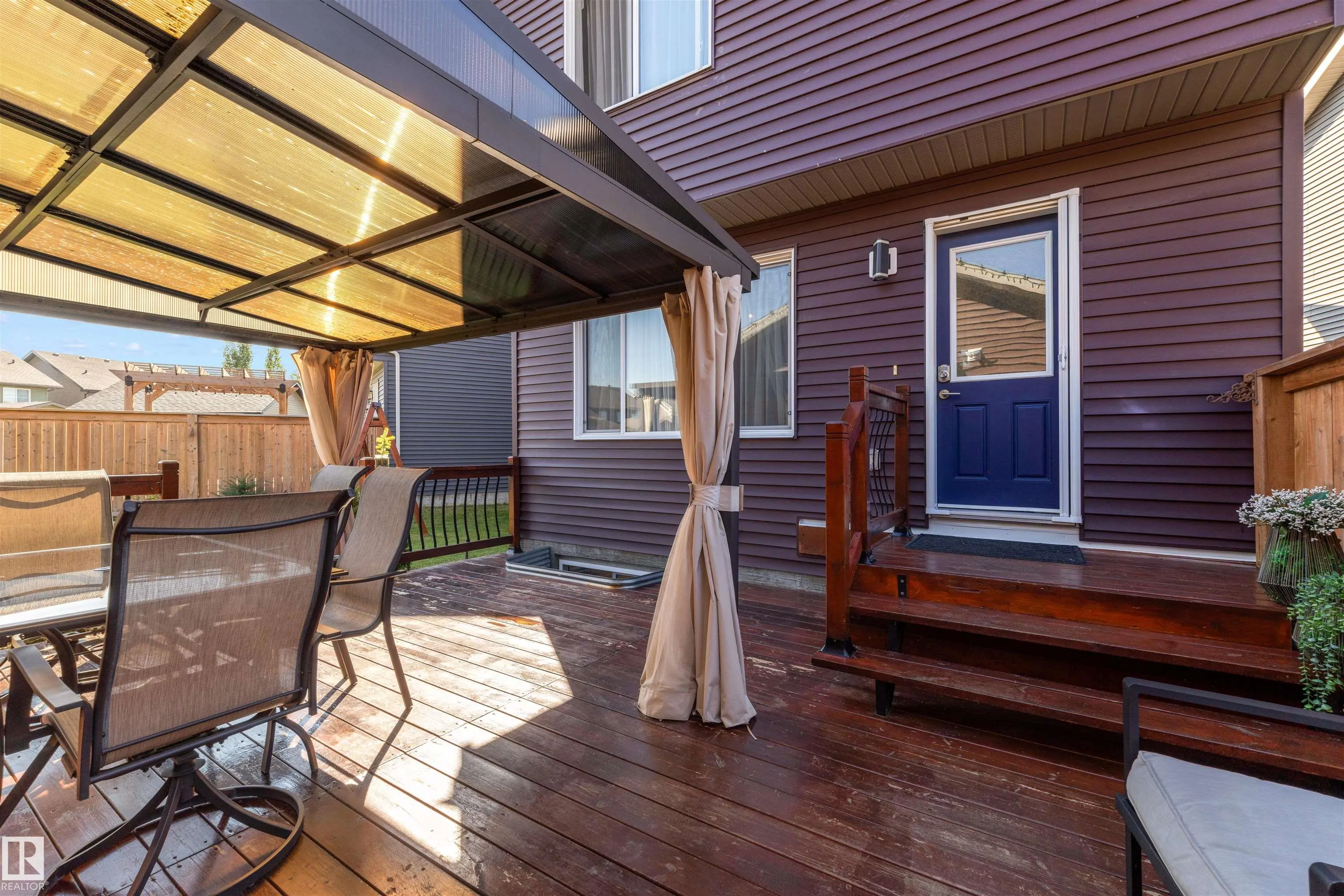 3231 CHERRY Crescent