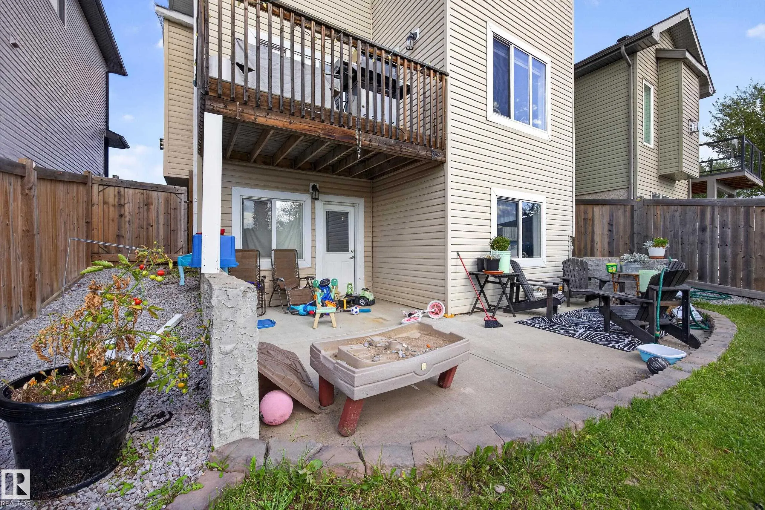 79 RED CANYON Way