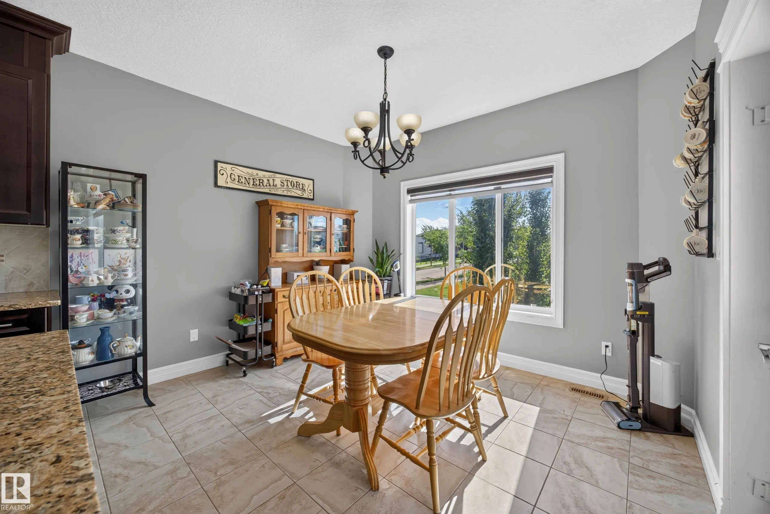 79 RED CANYON Way