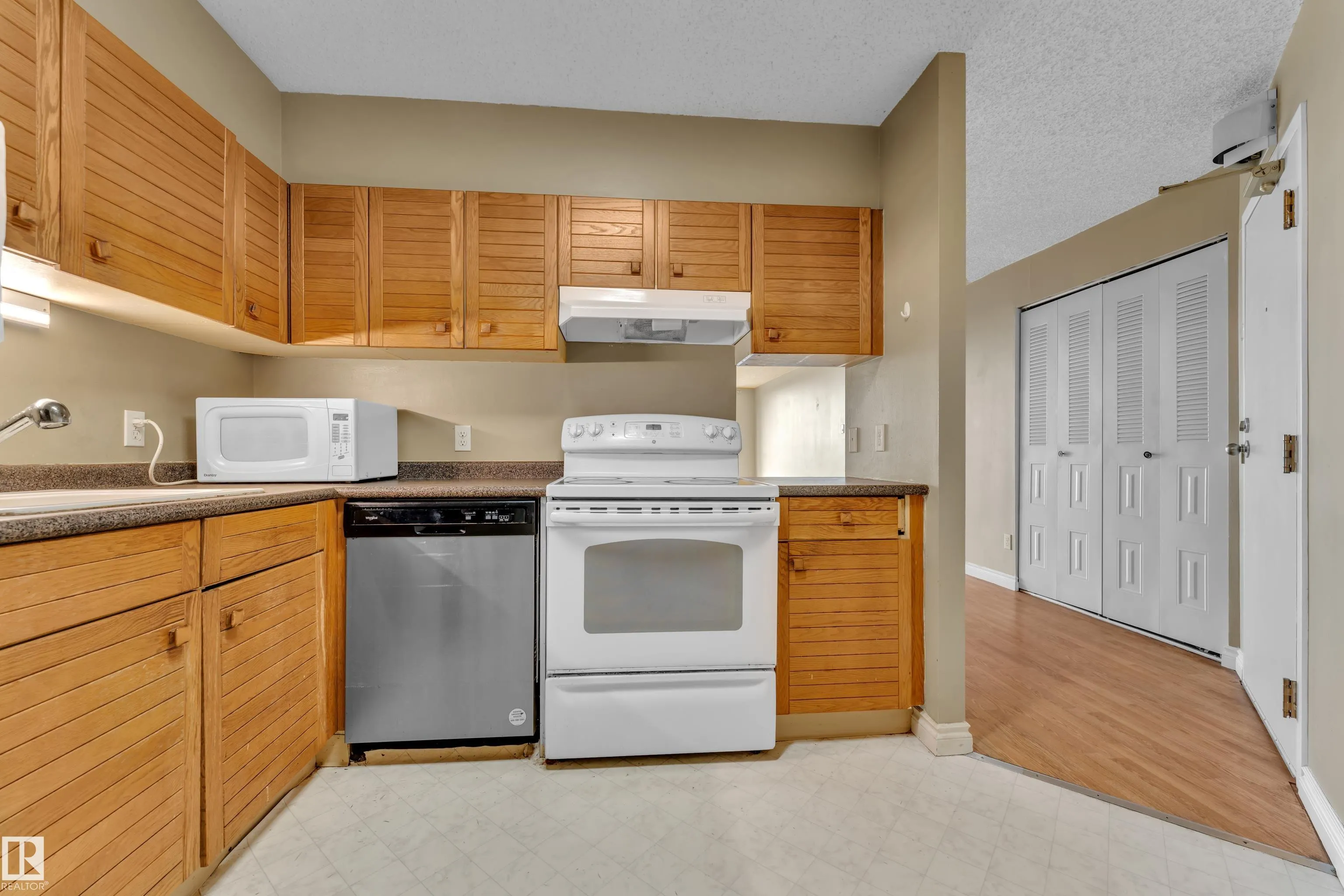 10149 SASKATCHEWAN Drive