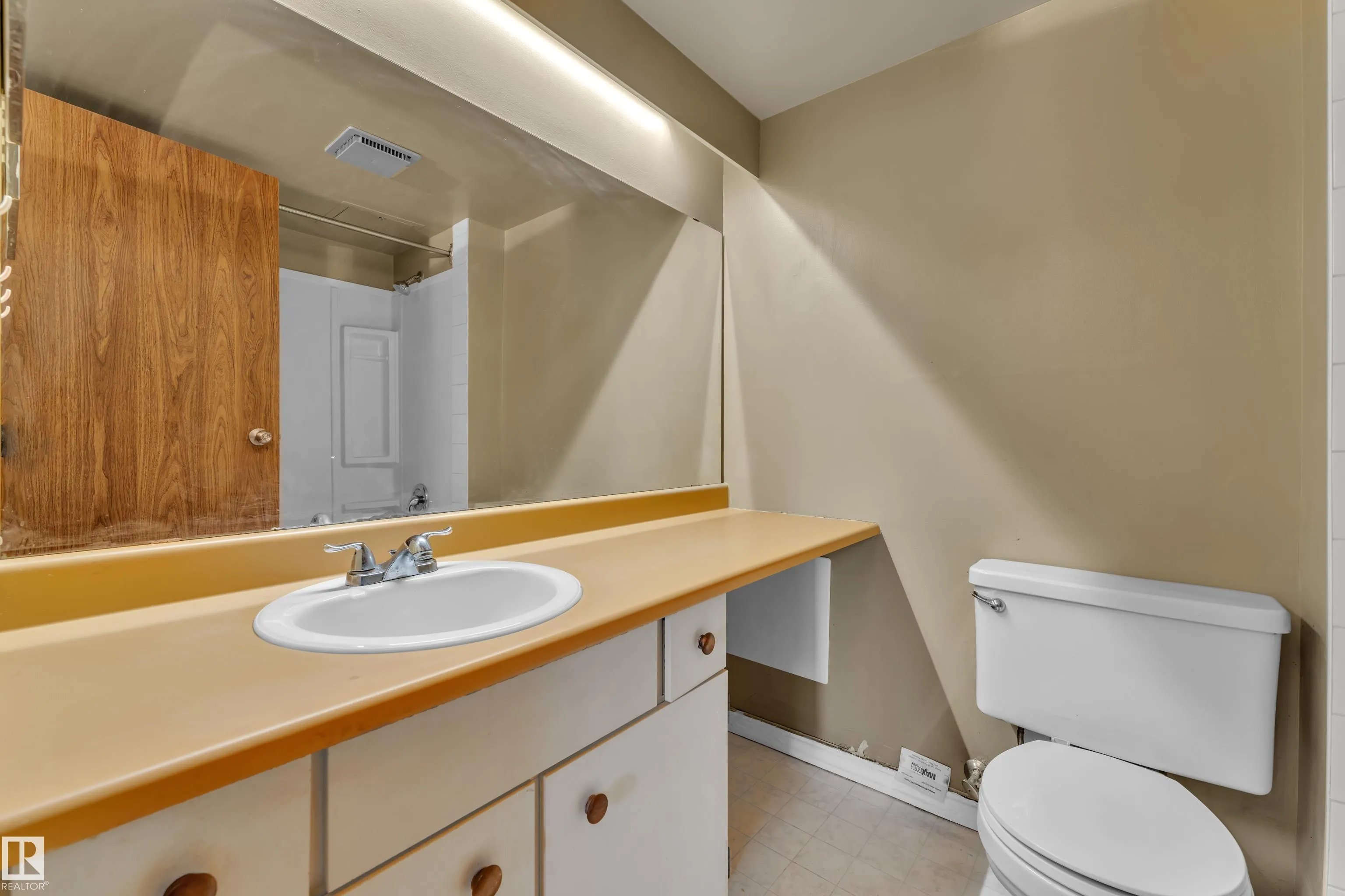 10149 SASKATCHEWAN Drive