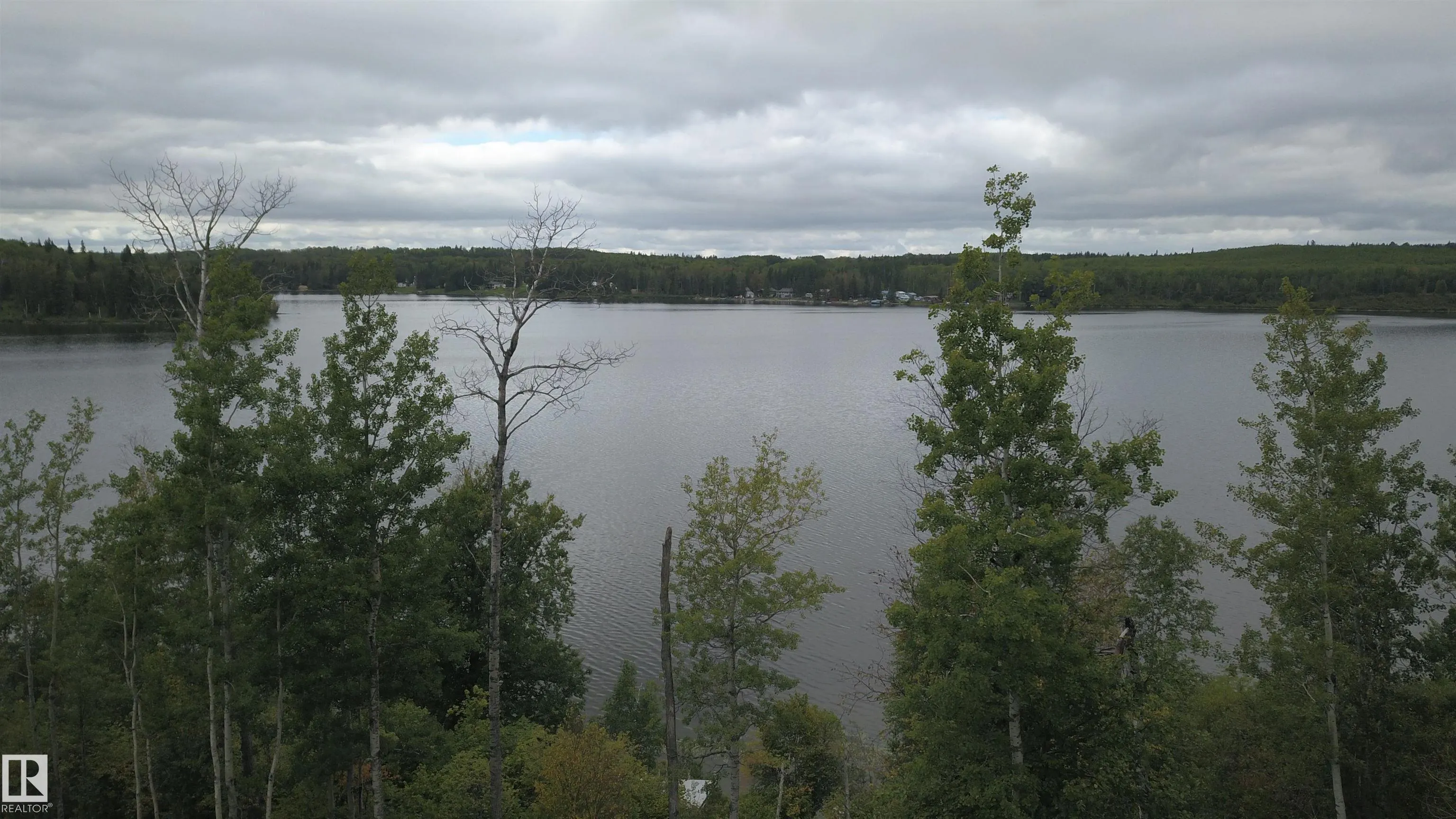 651028 B RGE ROAD 182