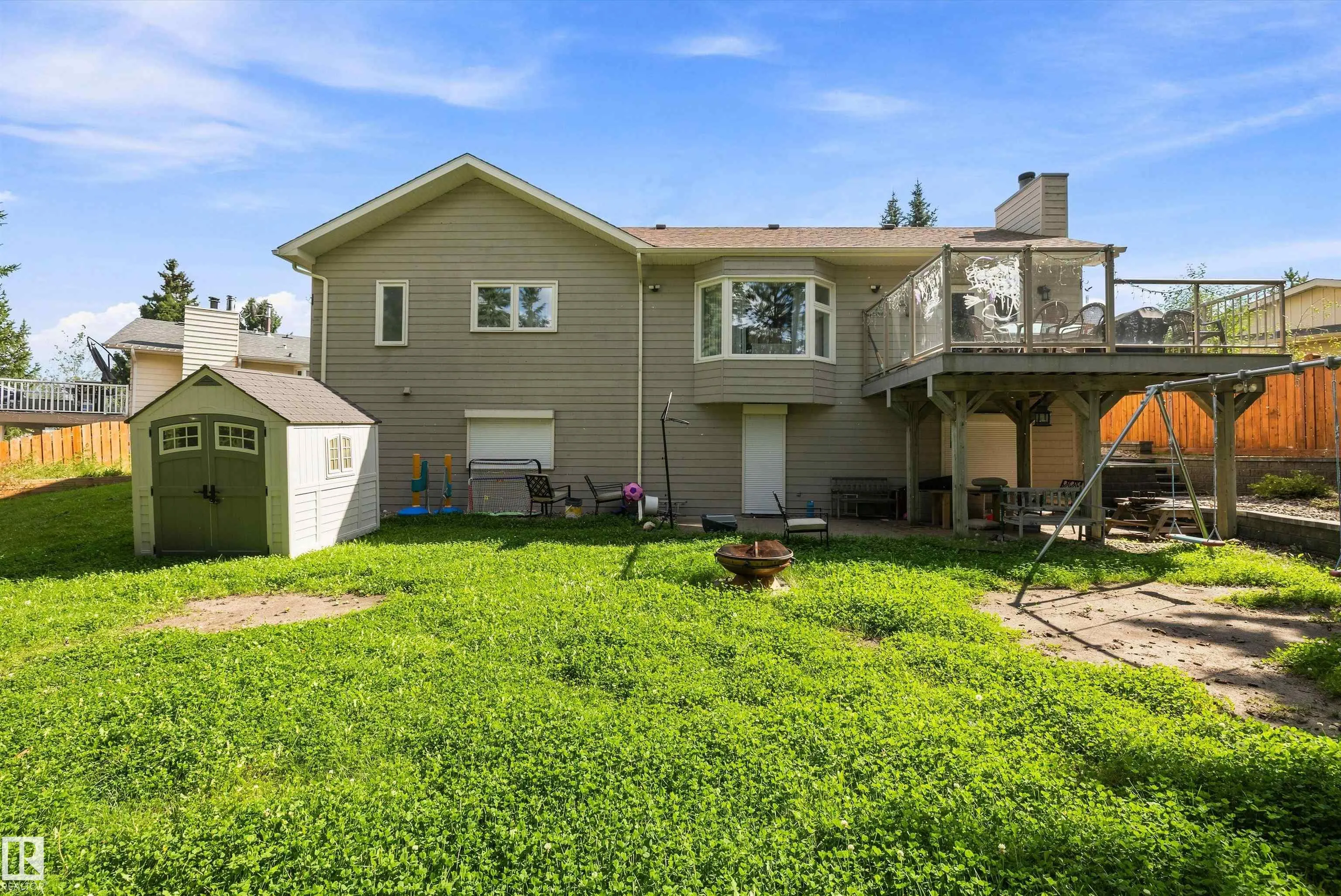 5 WESTWOOD Place