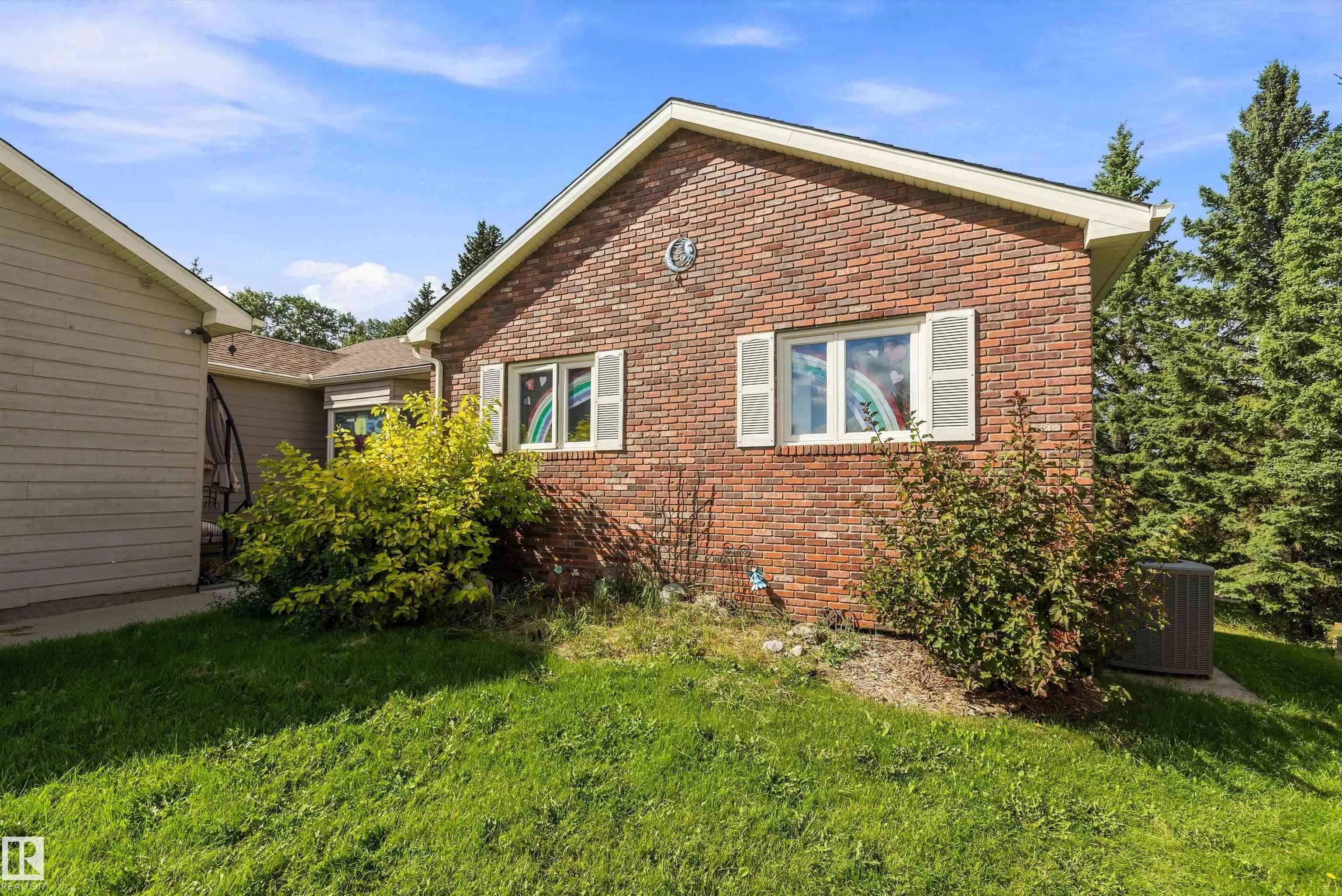 5 WESTWOOD Place