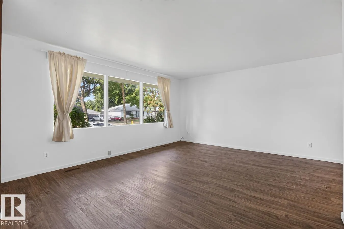 139 JUNIPER Avenue
