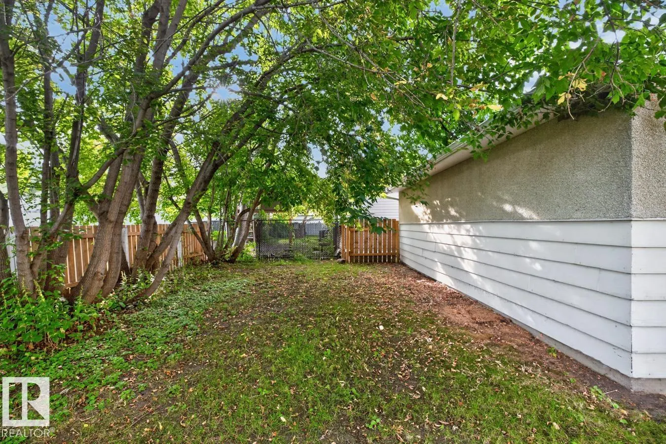 139 JUNIPER Avenue