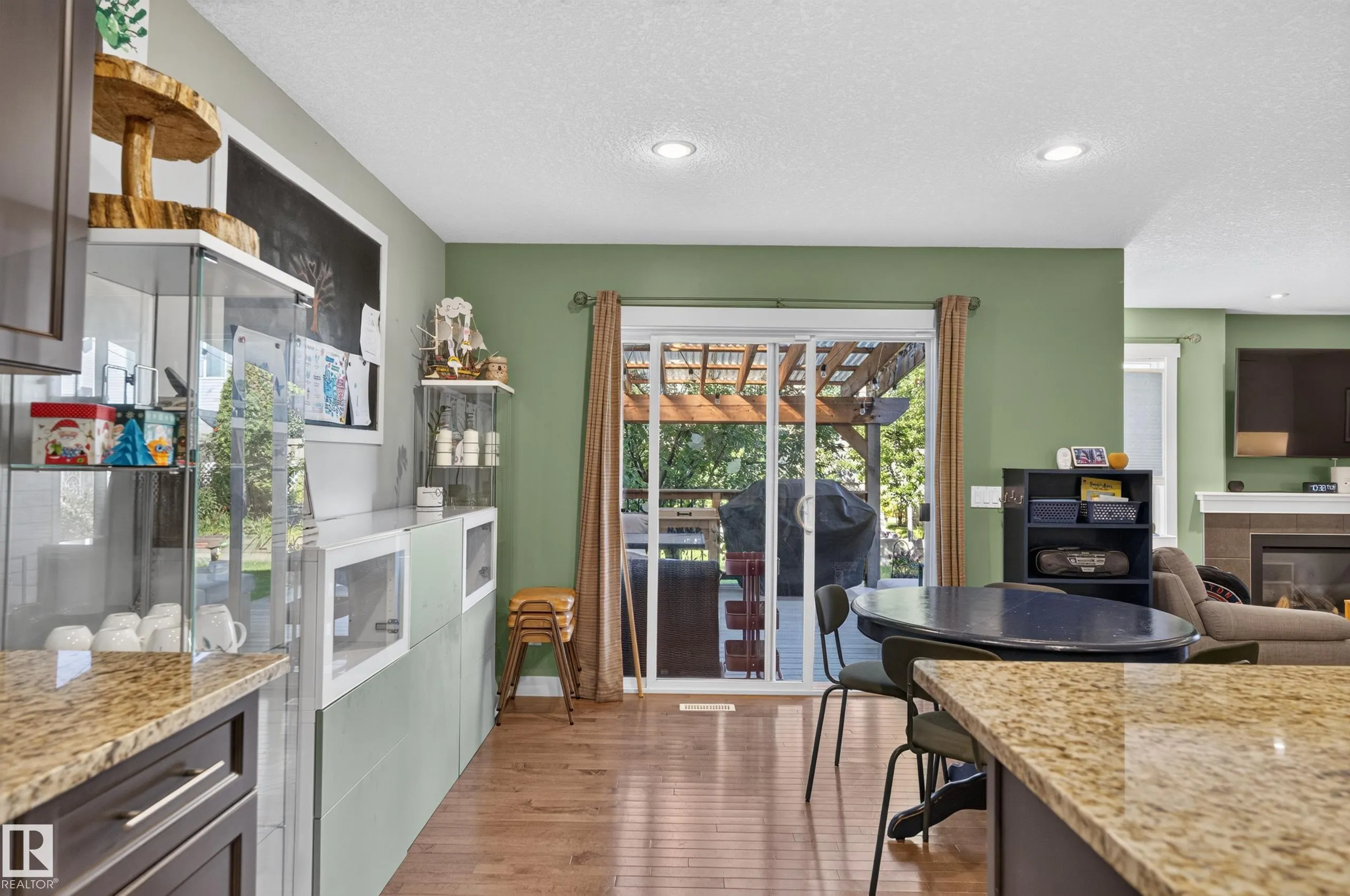 3763 ALEXANDER Crescent