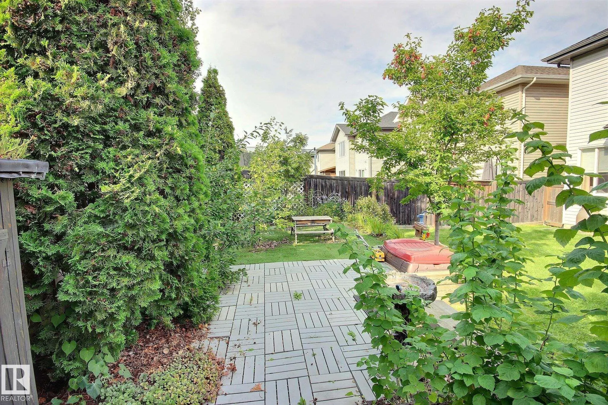 3763 ALEXANDER Crescent