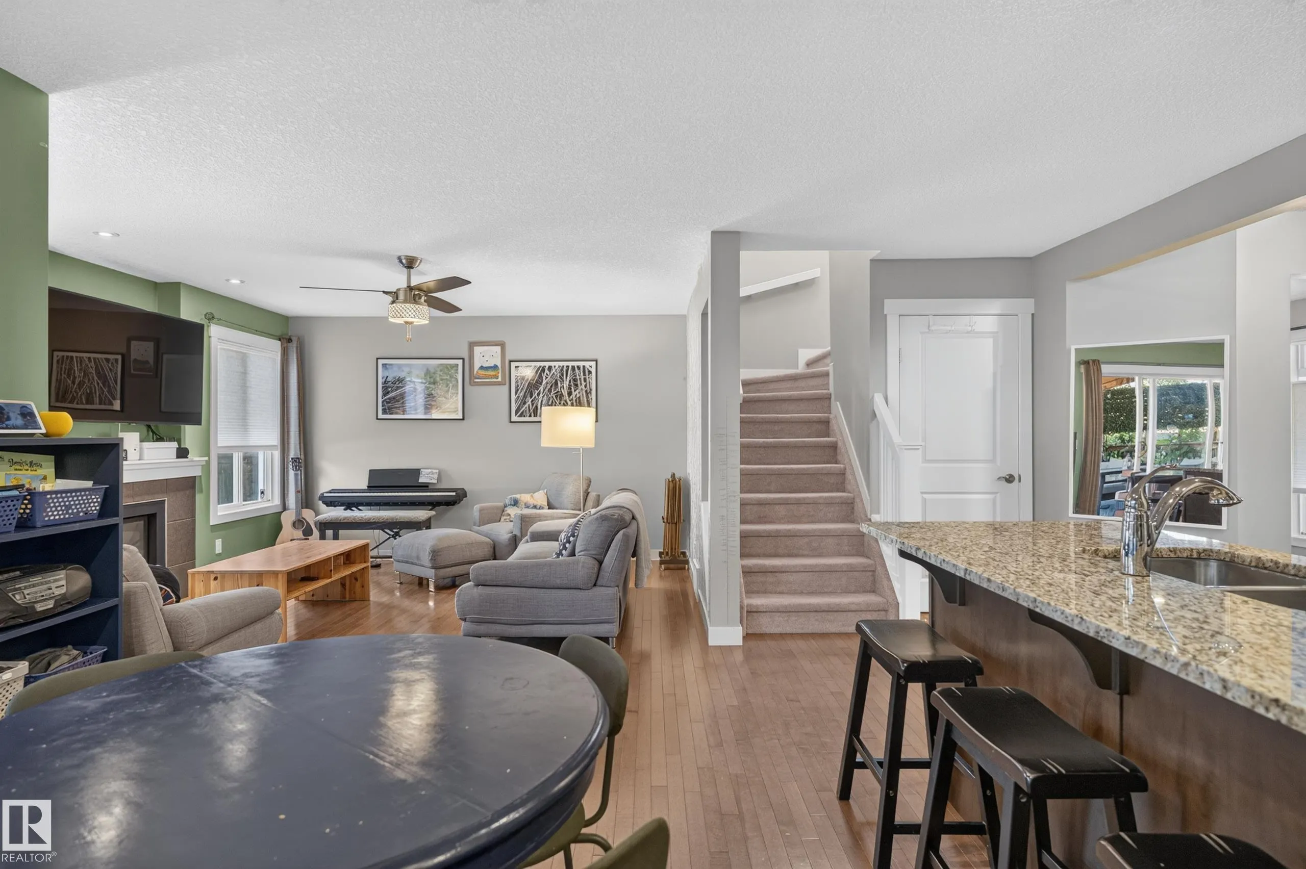 3763 ALEXANDER Crescent