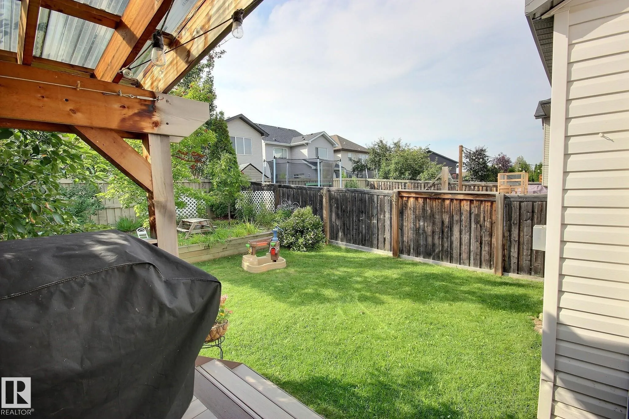 3763 ALEXANDER Crescent