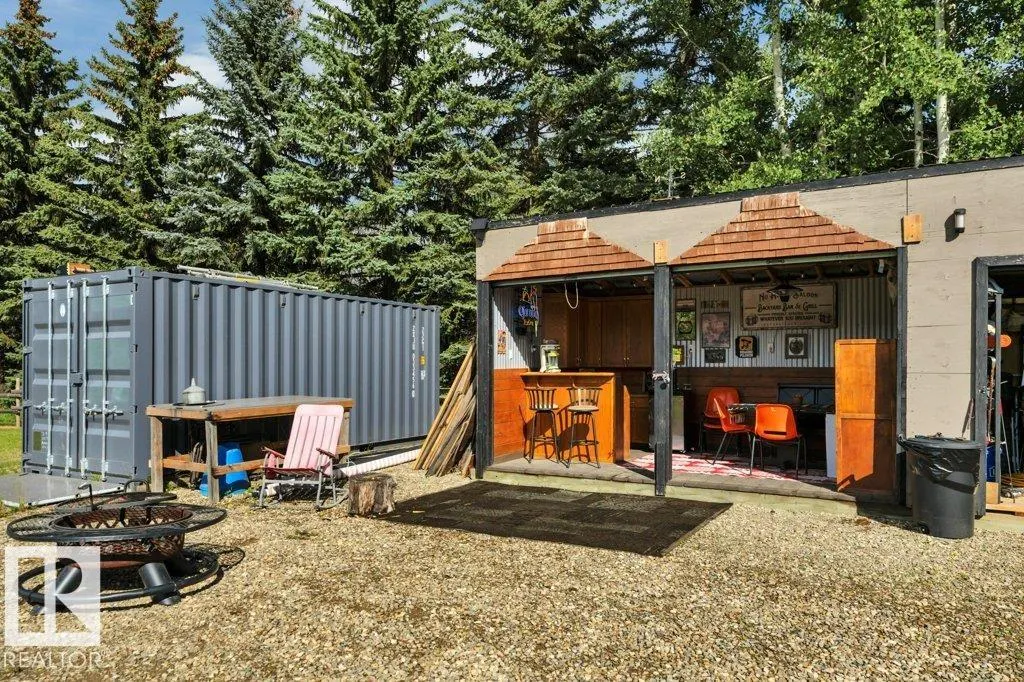 462054 Range Road 11