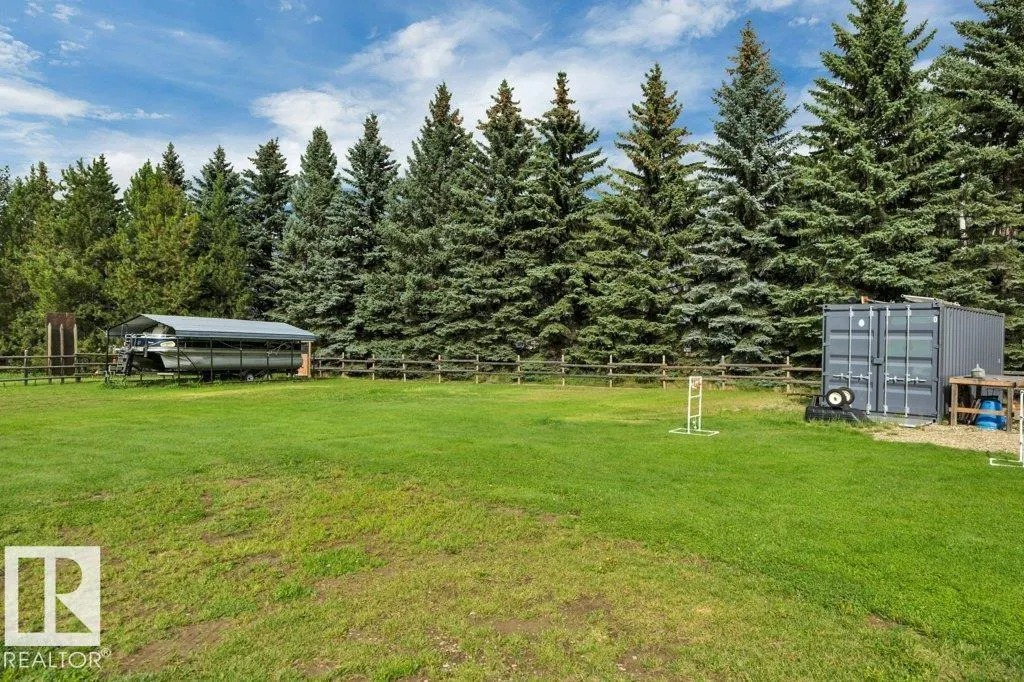 462054 Range Road 11
