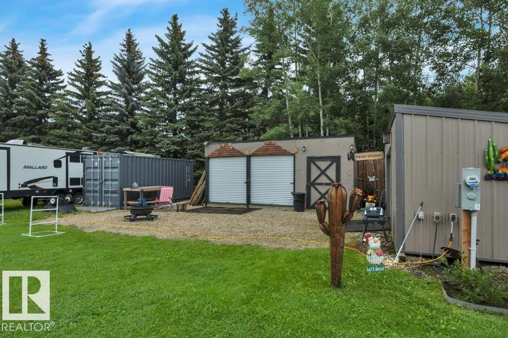 462054 Range Road 11