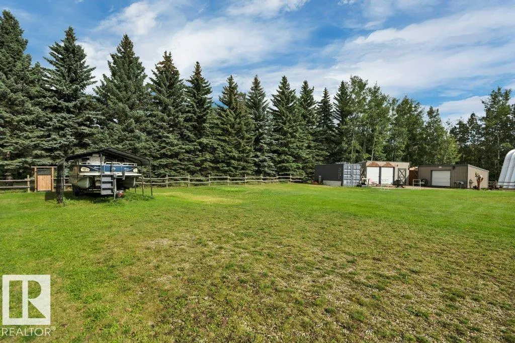 462054 Range Road 11