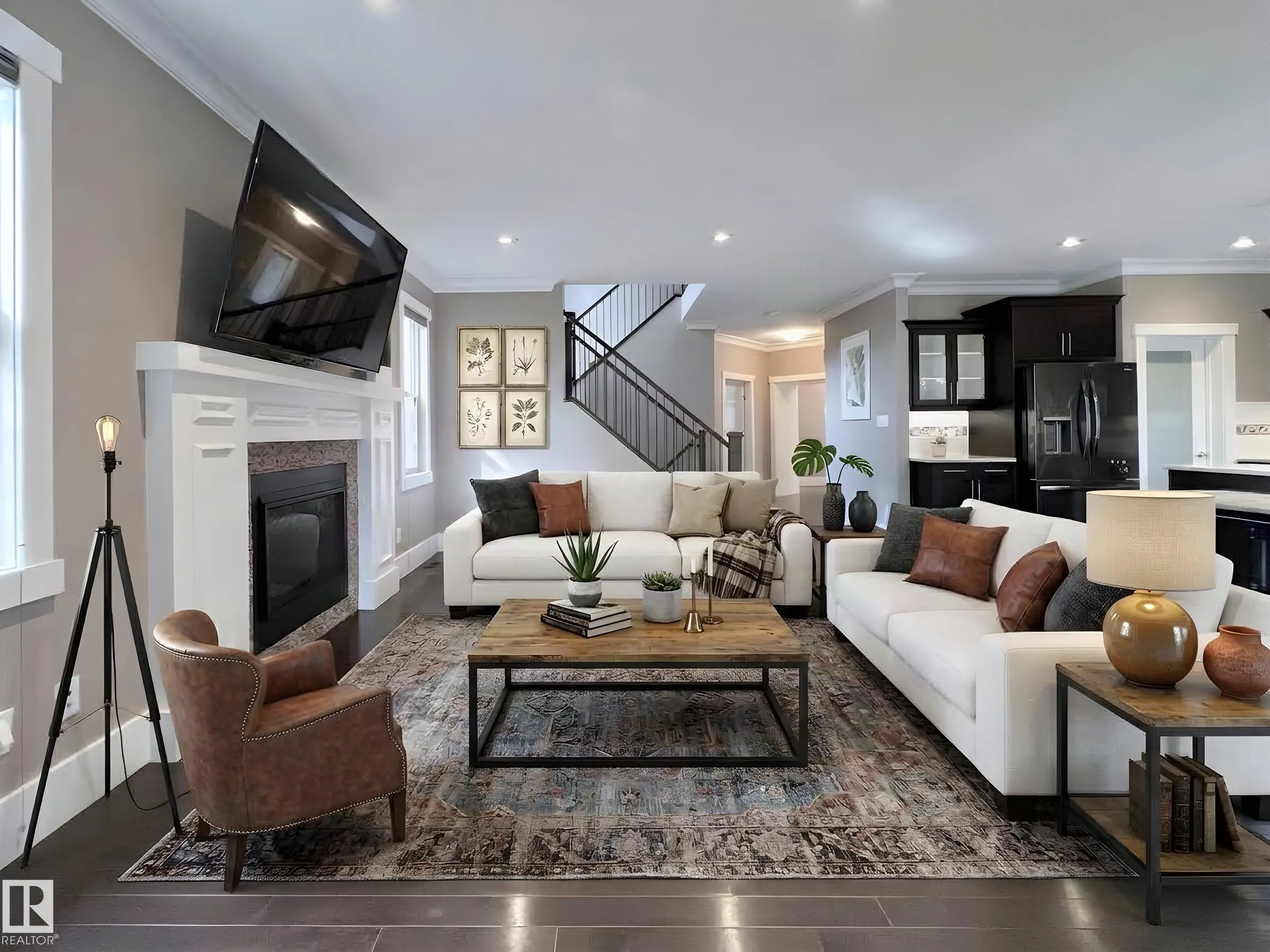 1330 AINSLIE Wynd