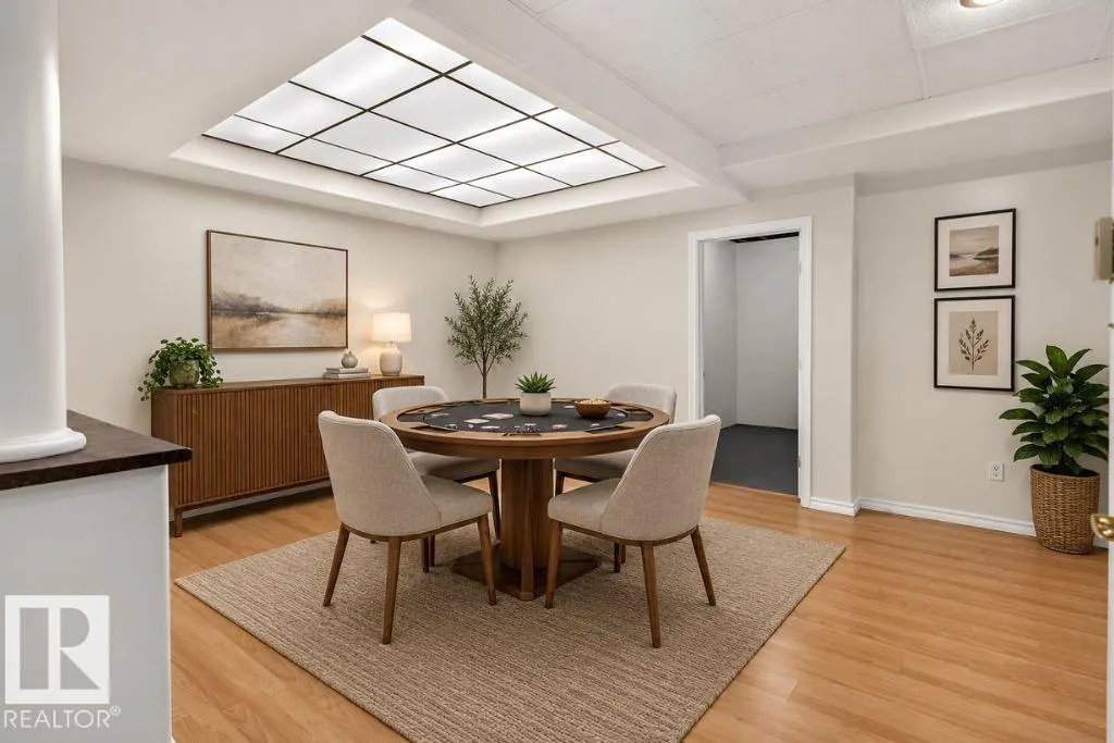 31 OUTLOOK Place