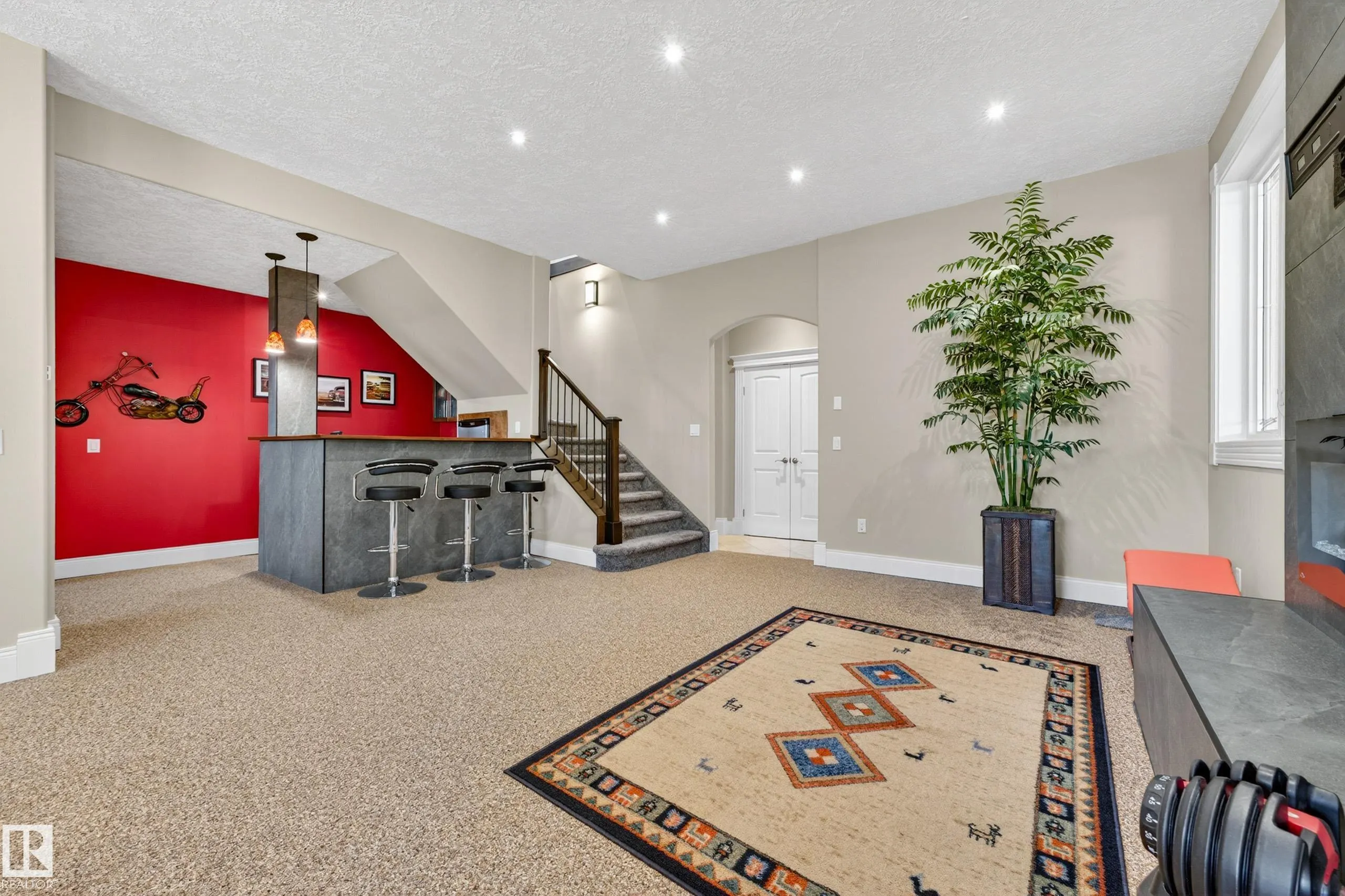 86 53305 RANGE  ROAD 273
