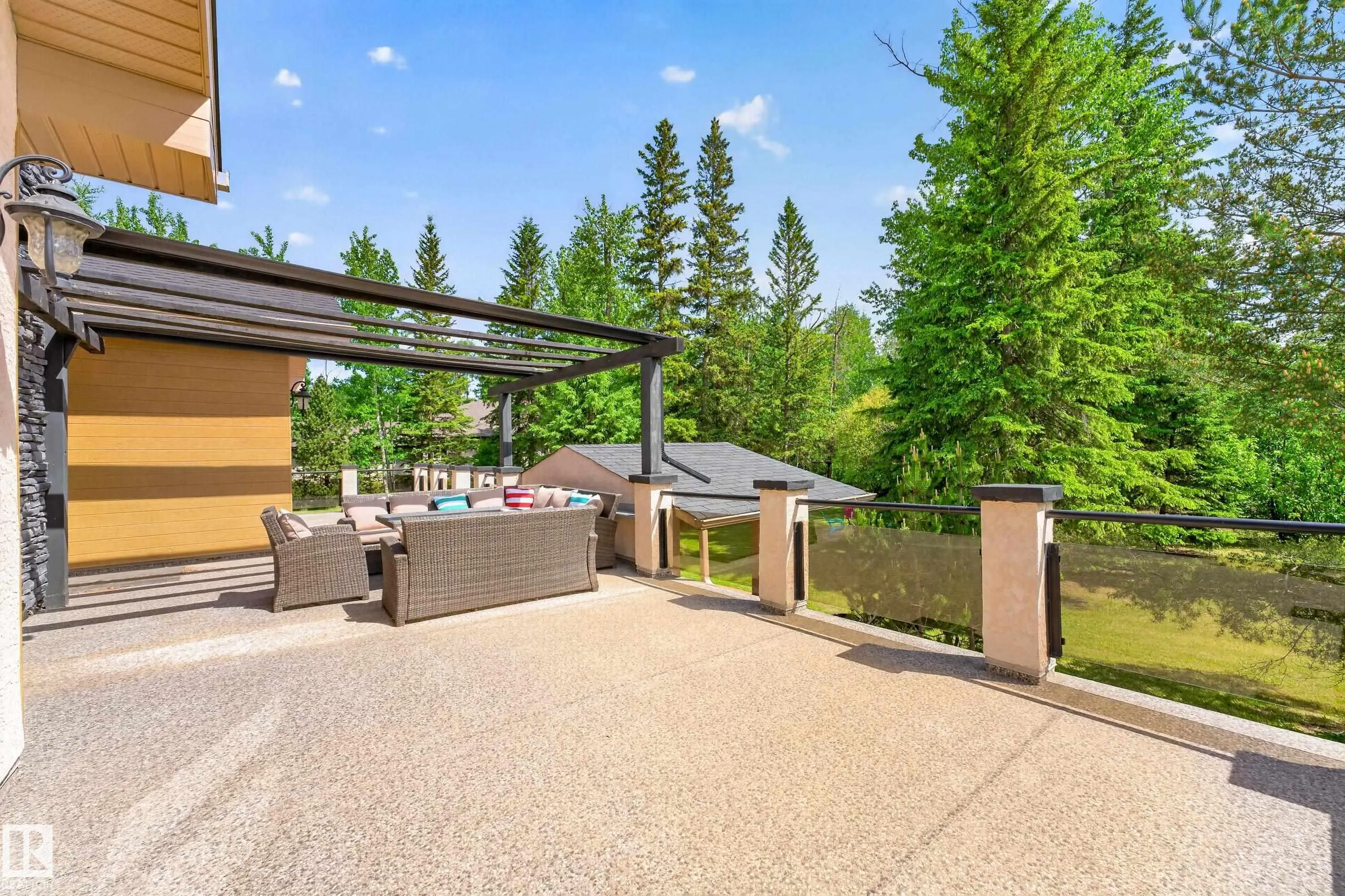 86 53305 RANGE  ROAD 273