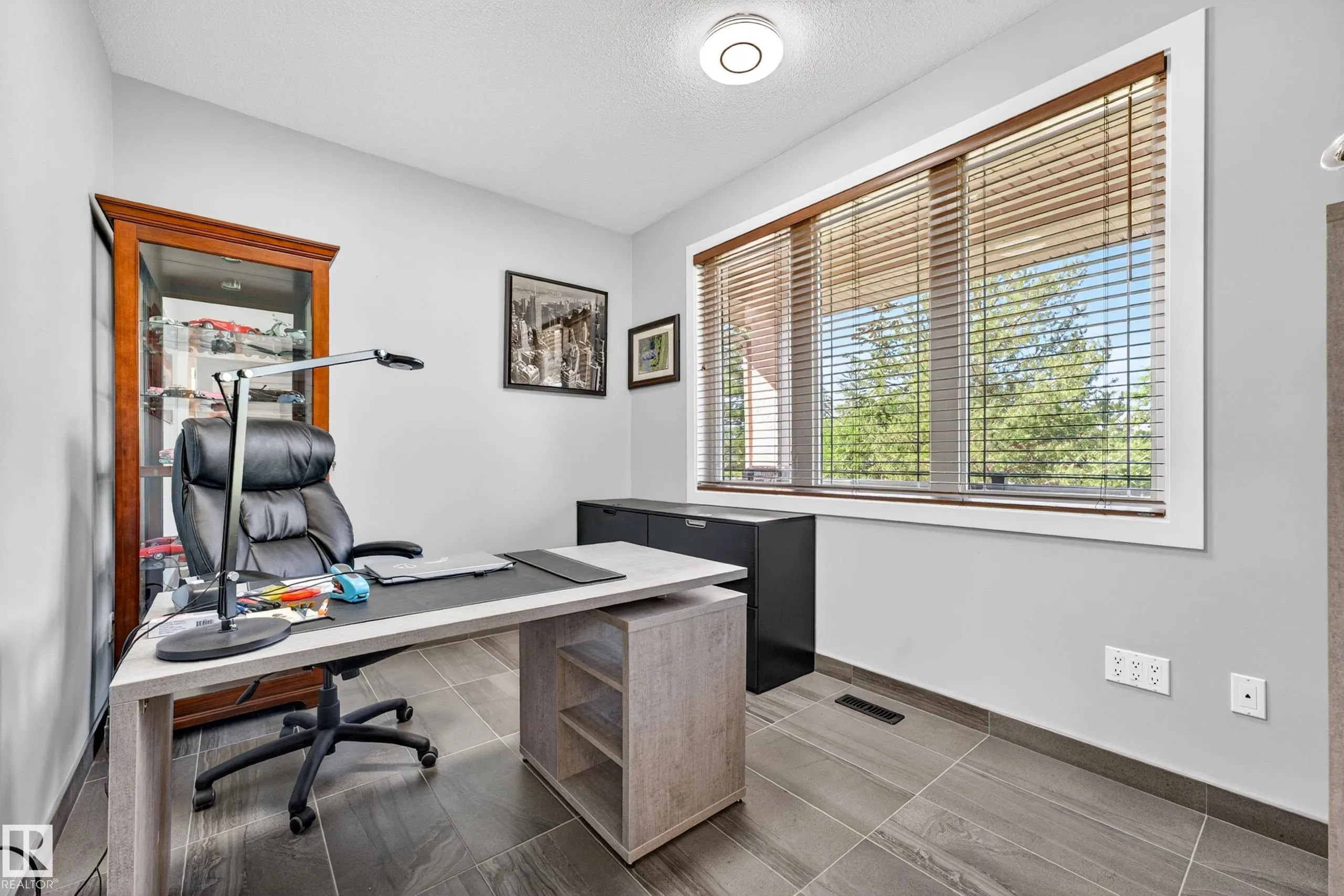 86 53305 RANGE  ROAD 273