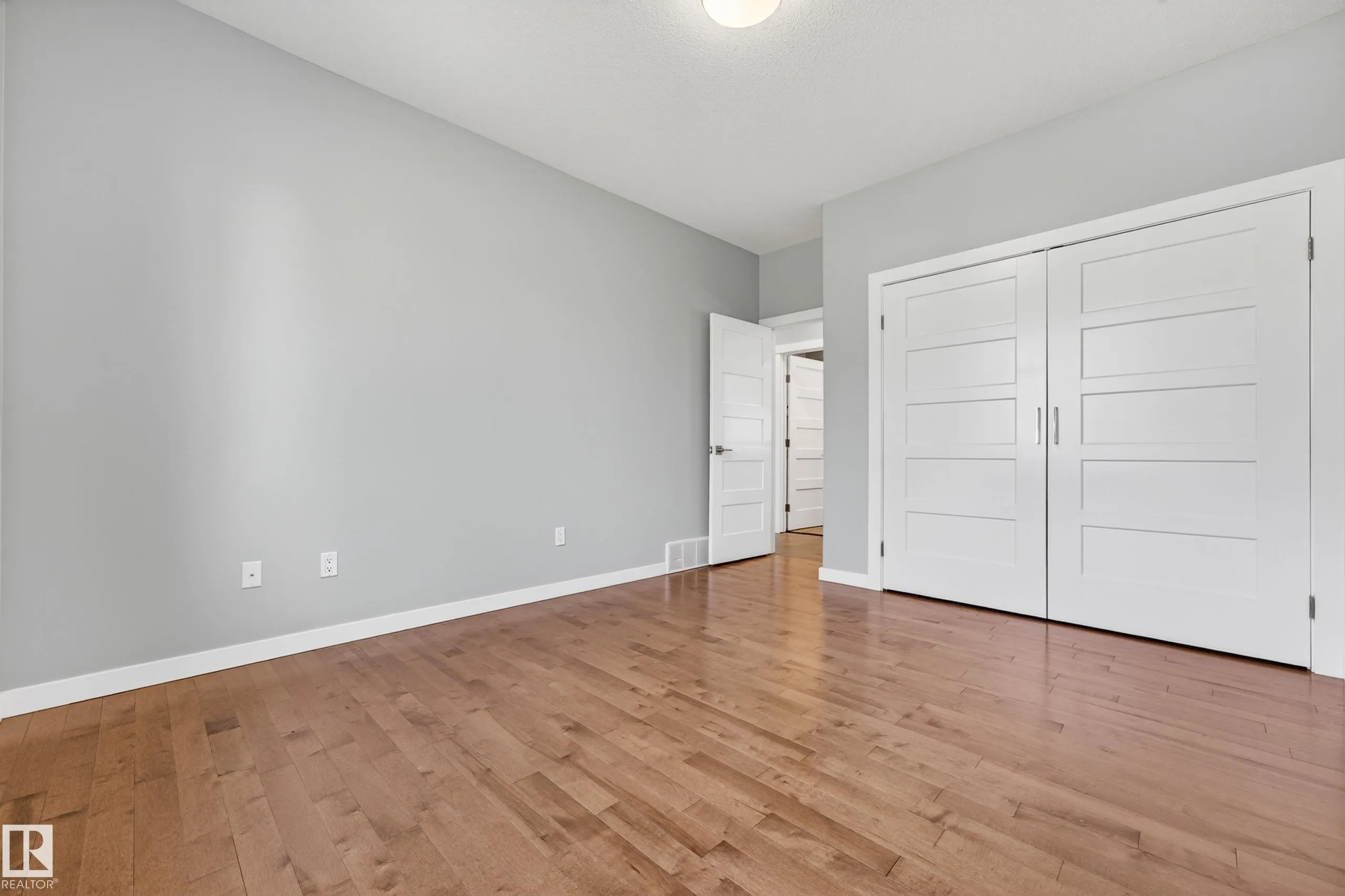 86 53305 RANGE  ROAD 273