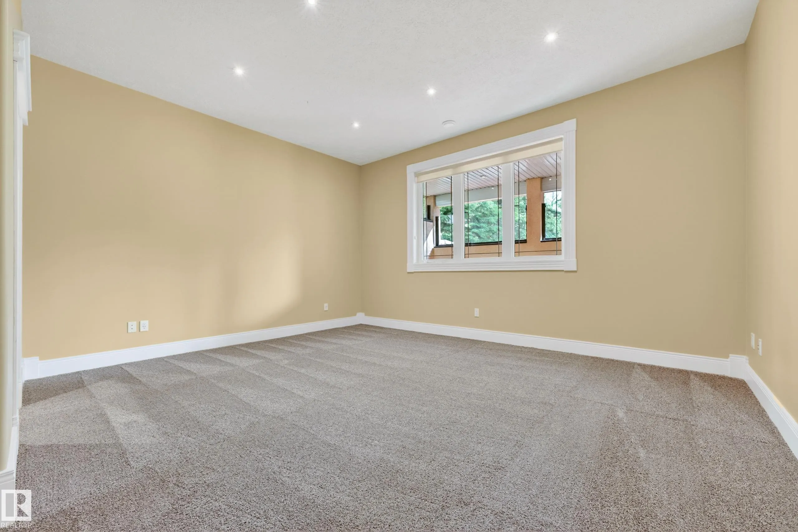 86 53305 RANGE  ROAD 273