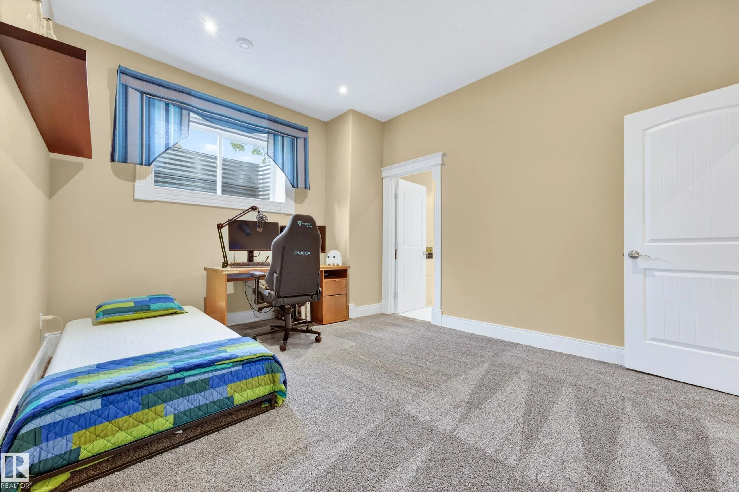 86 53305 RANGE  ROAD 273