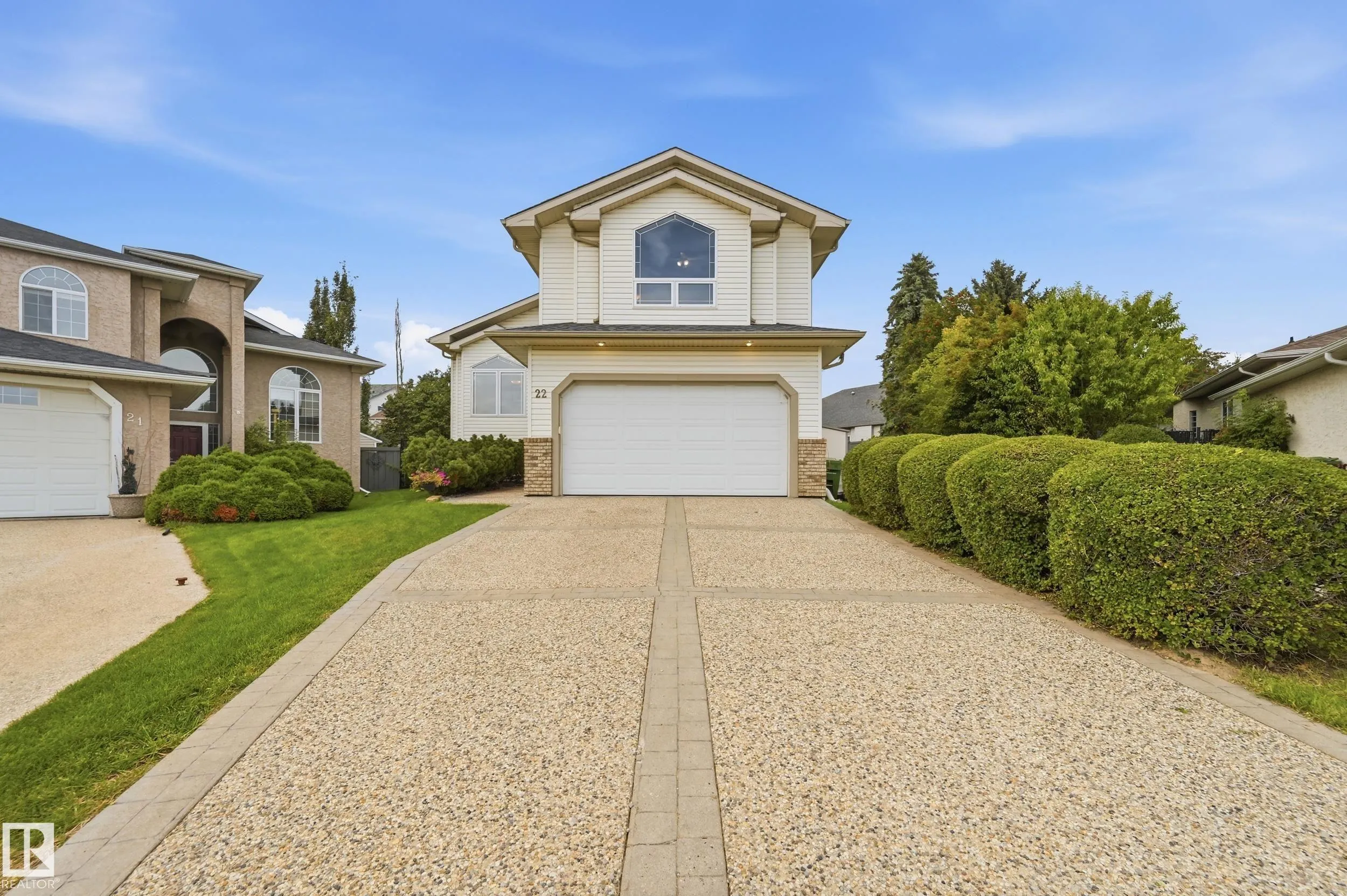 22 OSBORNE Close