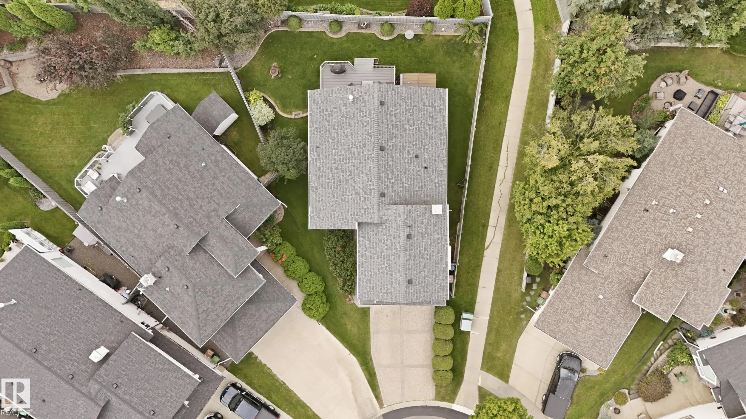22 OSBORNE Close
