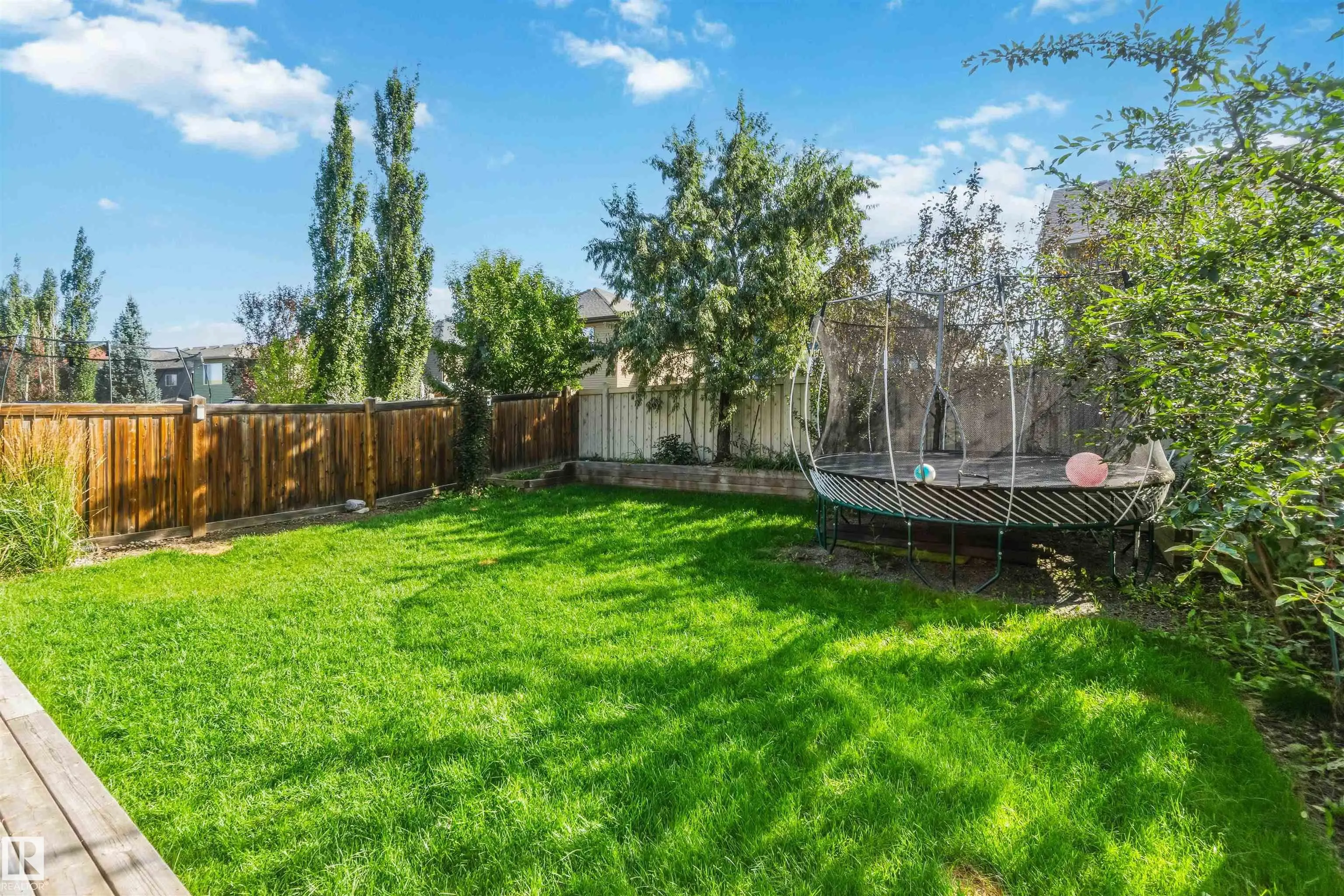 7 ETOILE CRES