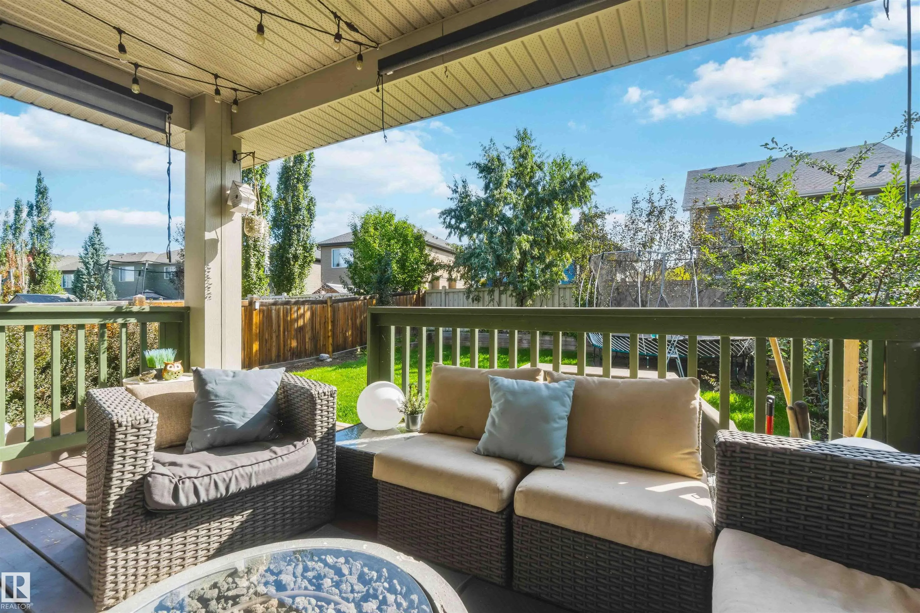 7 ETOILE CRES