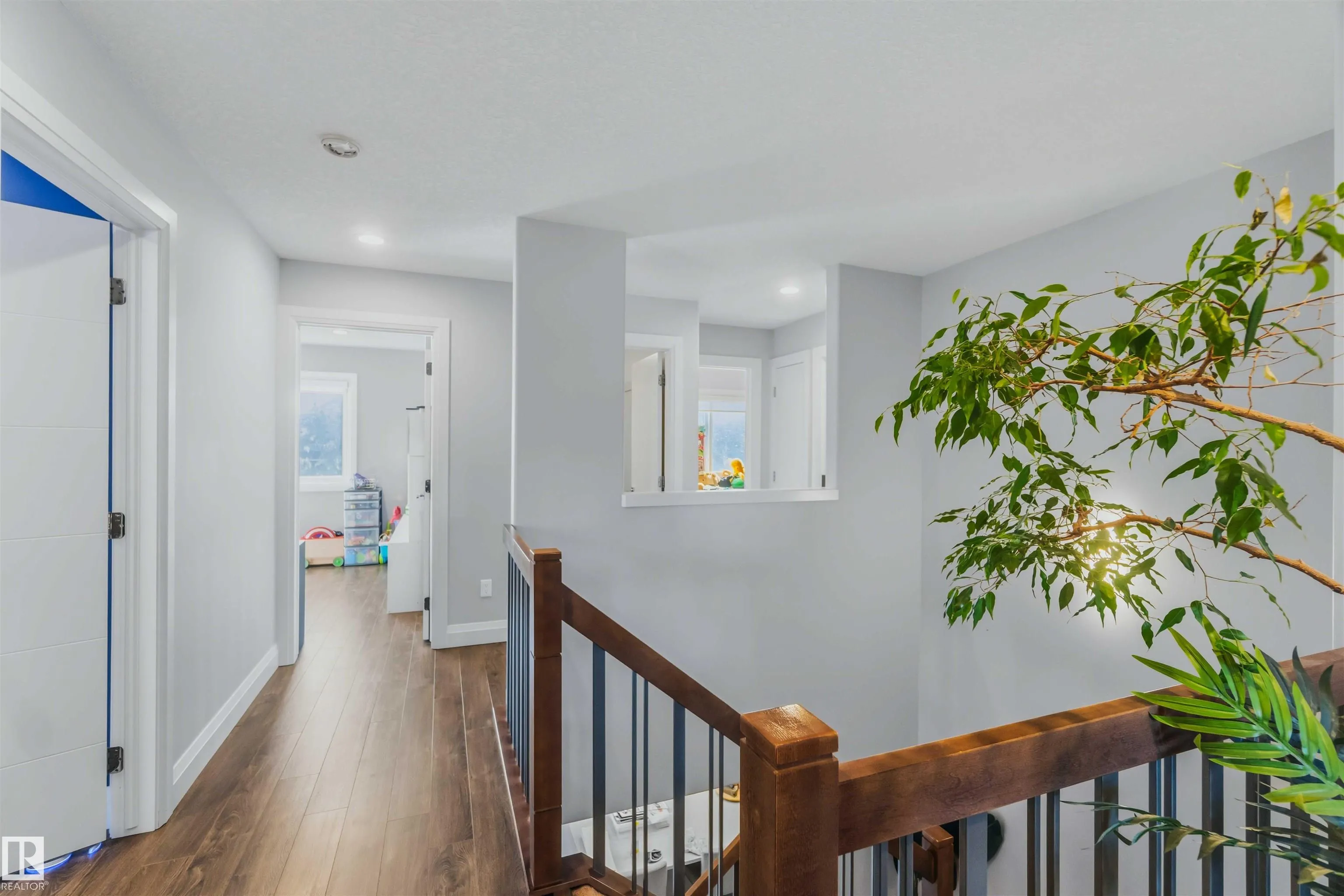 7 ETOILE CRES