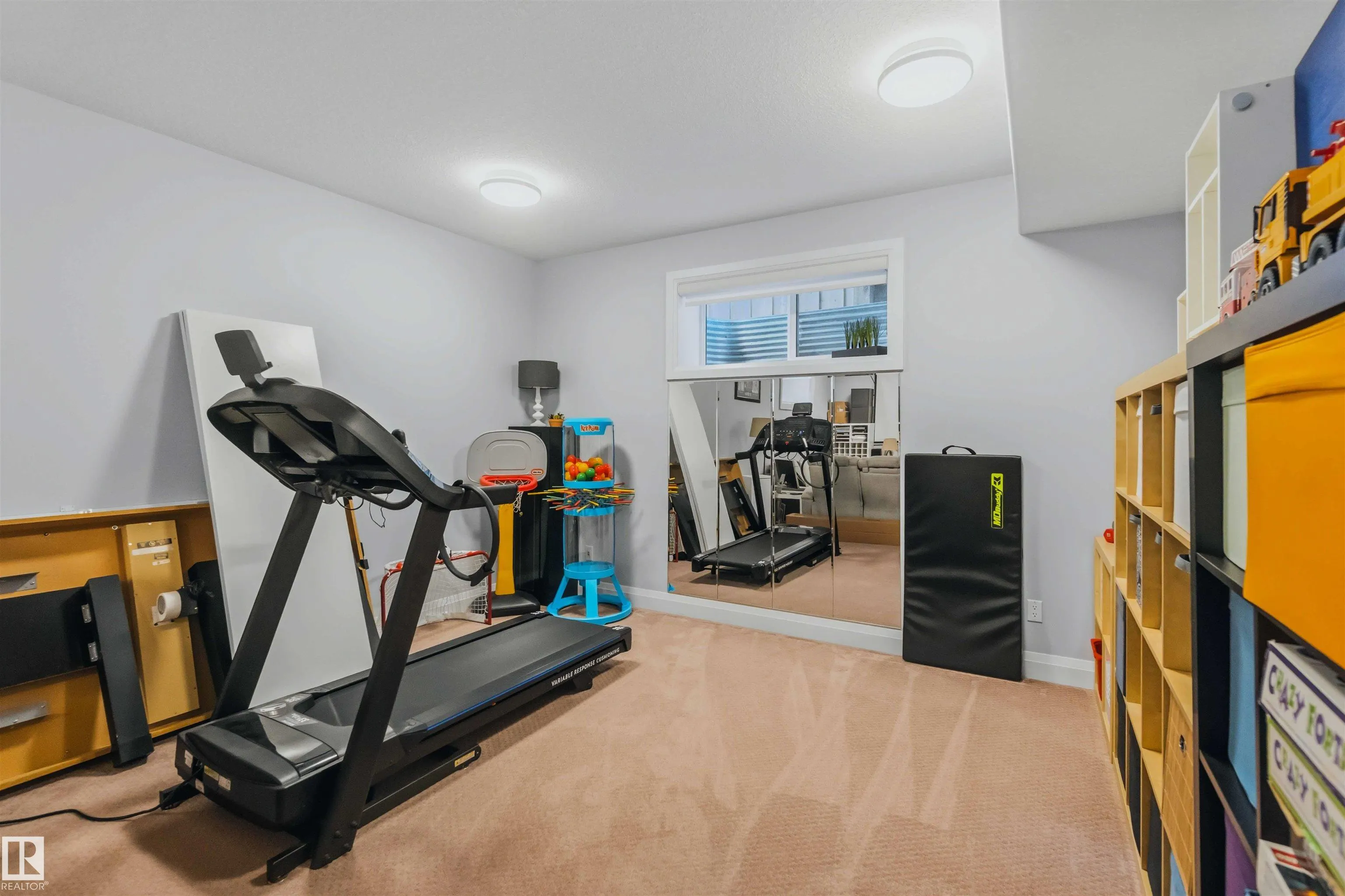 7 ETOILE CRES