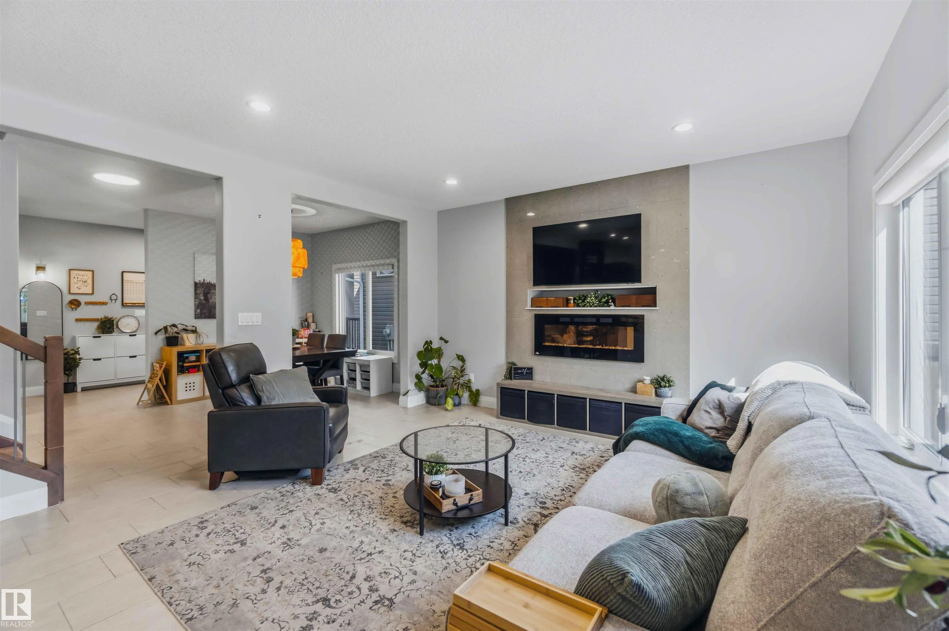 7 ETOILE CRES