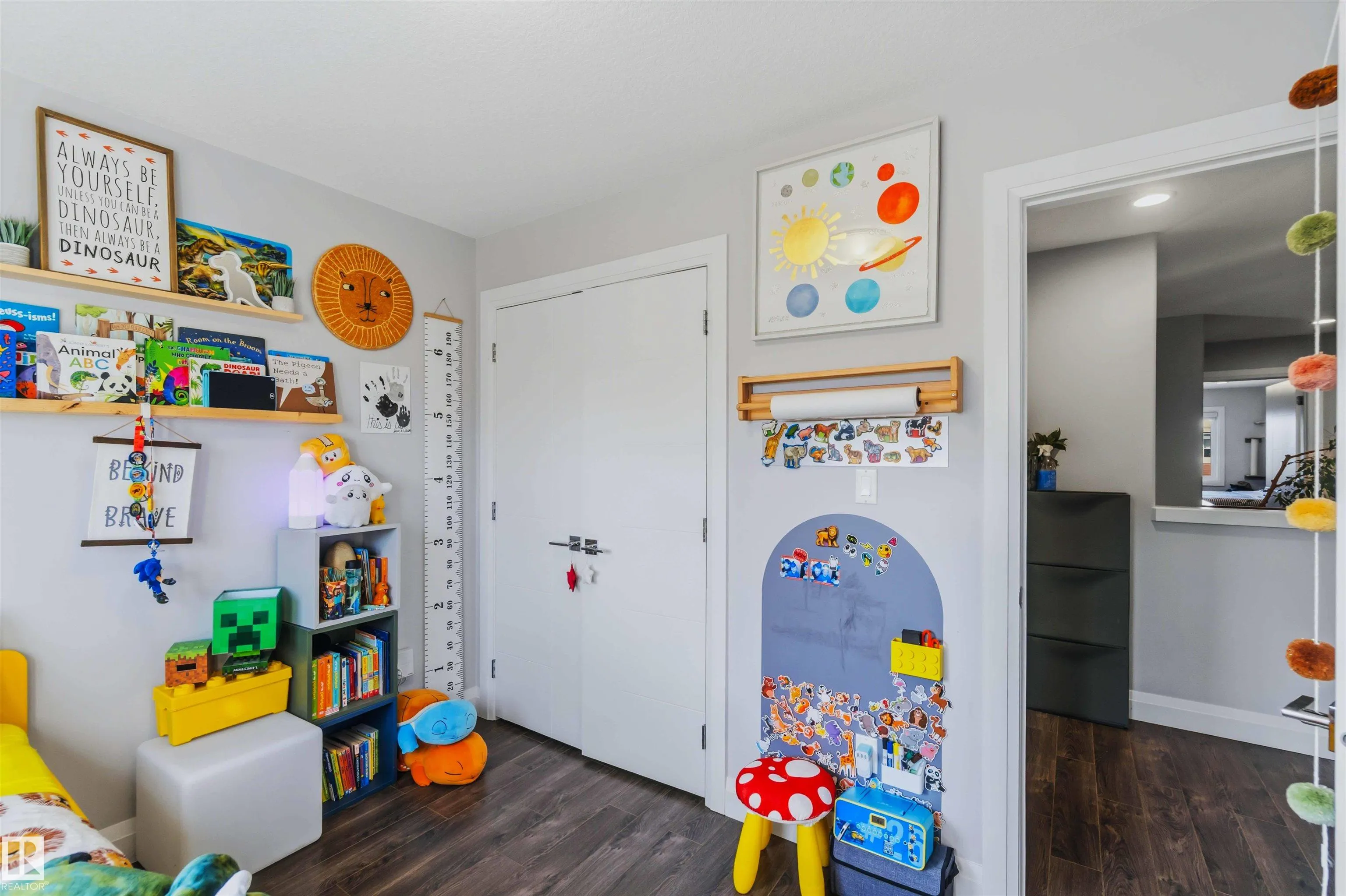 7 ETOILE CRES