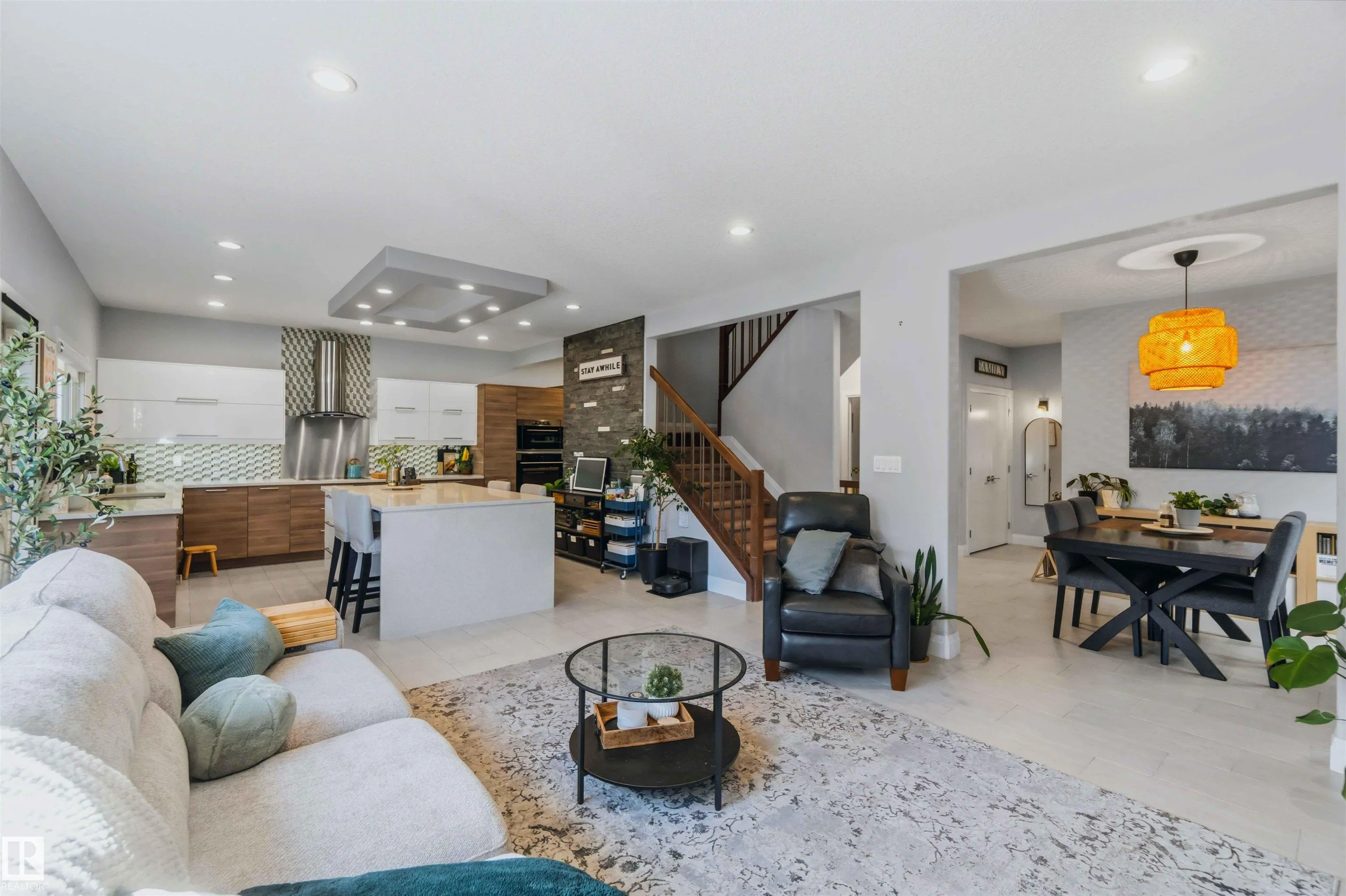 7 ETOILE CRES
